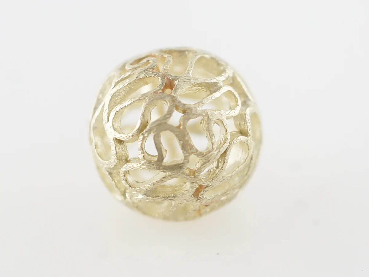 Vintage Earrings Mid-Century in 18k Yellow Gold - Image 3