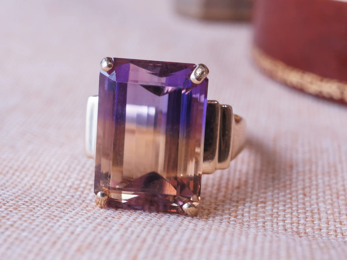 Vintage Emerald Cut Ametrine Cocktail Ring in Yellow Gold - Image 6