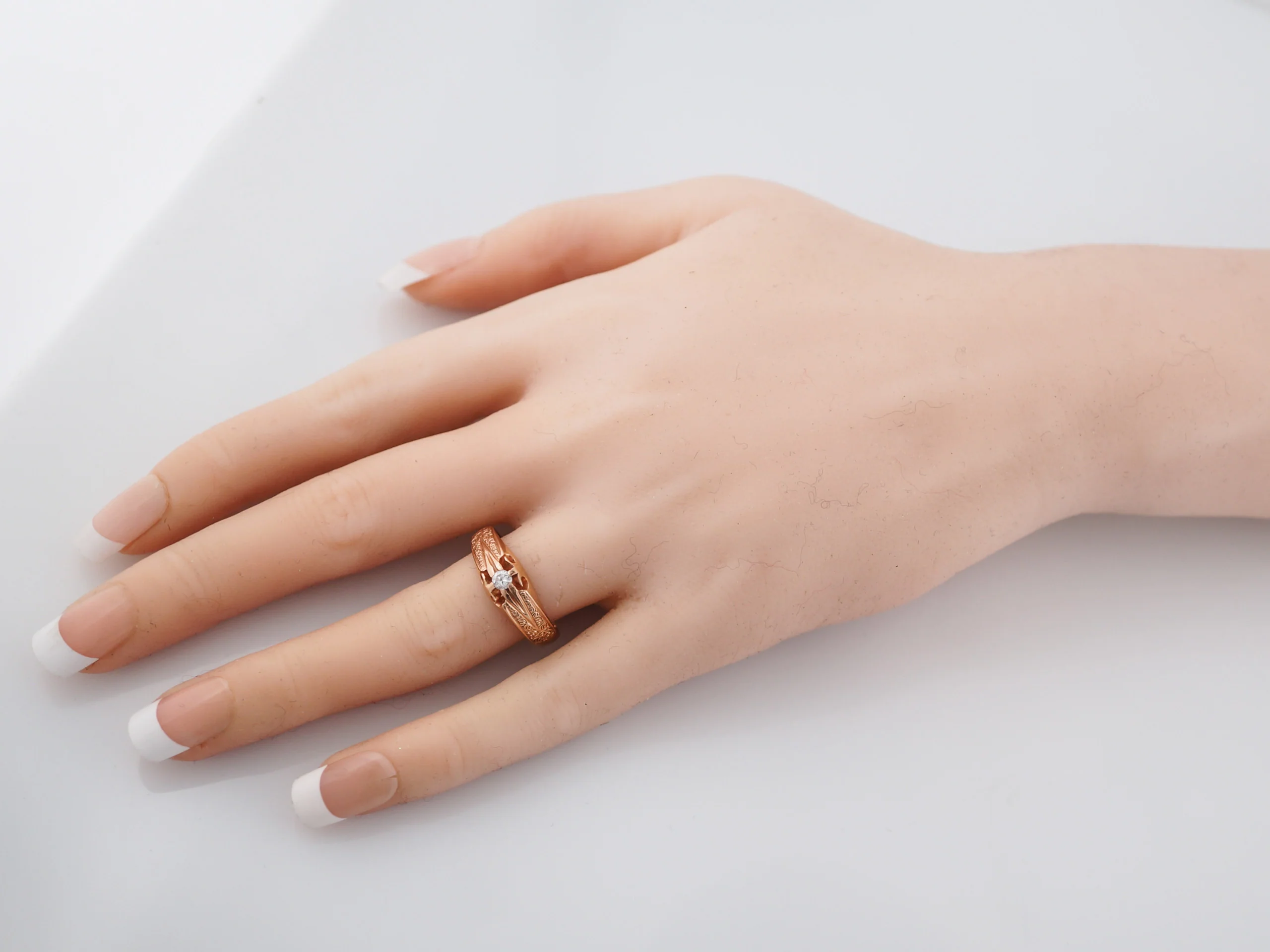 Vintage Engagement Ring Mid-Century .13 Round Brilliant Diamond in 14k Rose Gold - Image 3