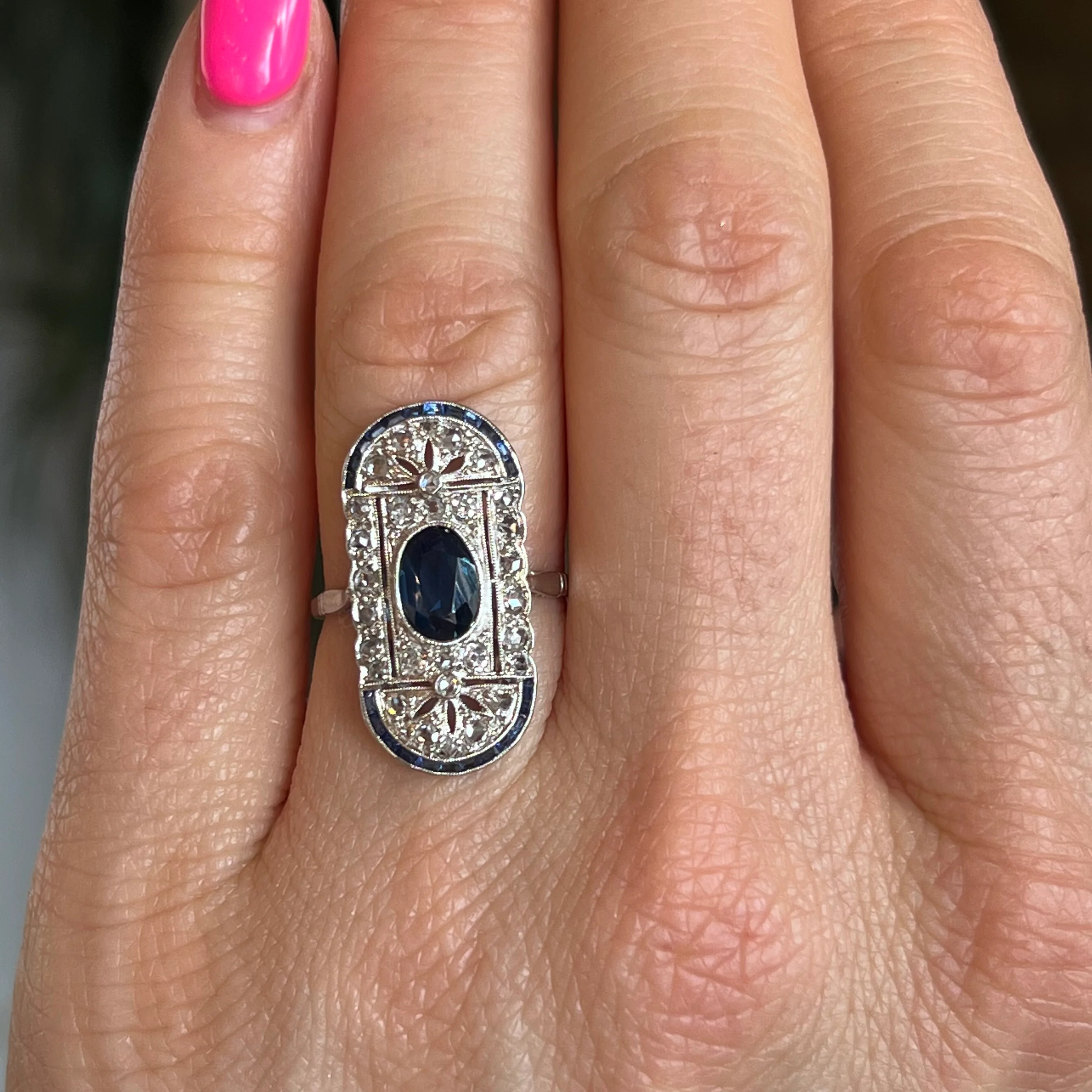 Vintage Filigree Cocktail Ring Art Deco Sapphire in Platinum - Image 6