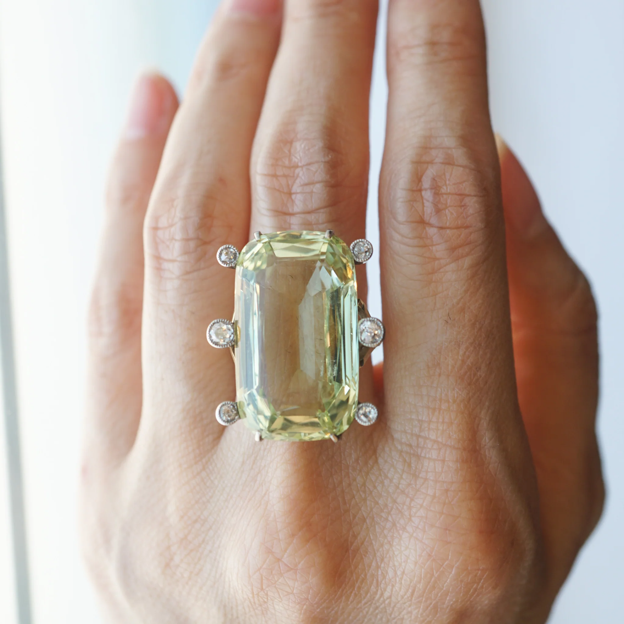 Vintage Green Beryl & Diamond Ring in 14k Yellow Gold - Image 7