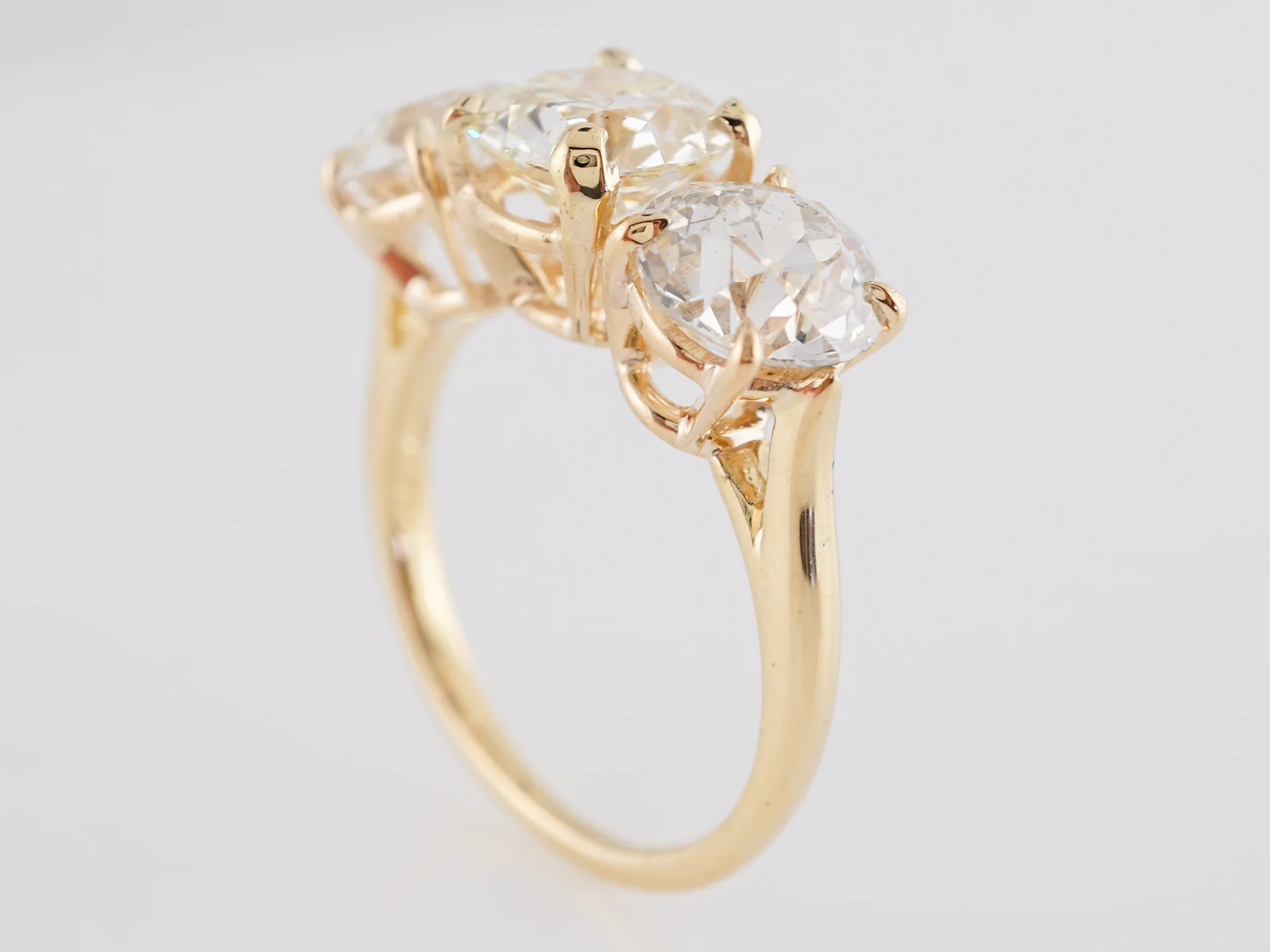 Vintage Harry Winston Three Stone Diamond Engagement Ring 14k - Image 5