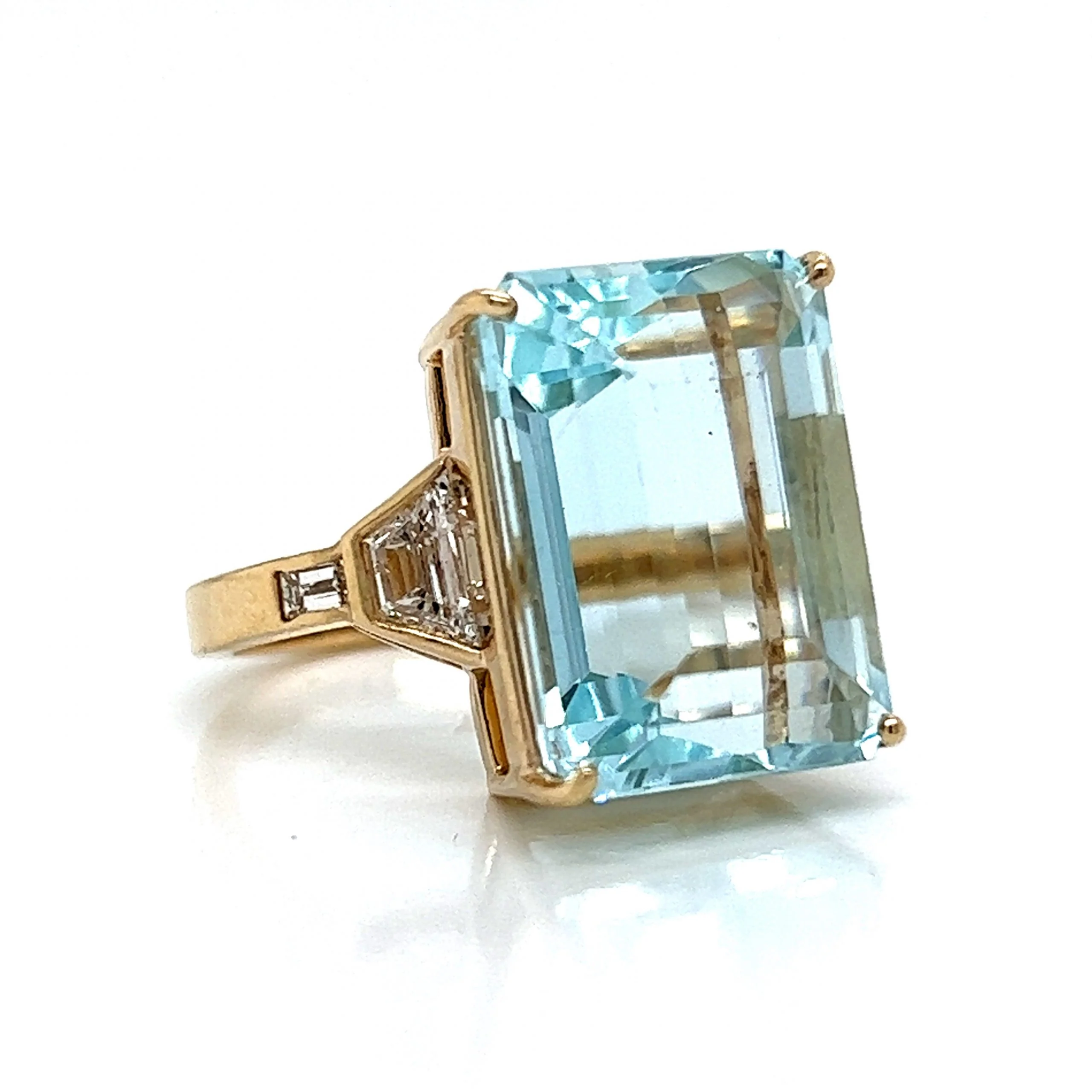 Vintage Inspired Aquamarine & Diamond Ring in 14k Yellow Gold - Image 3