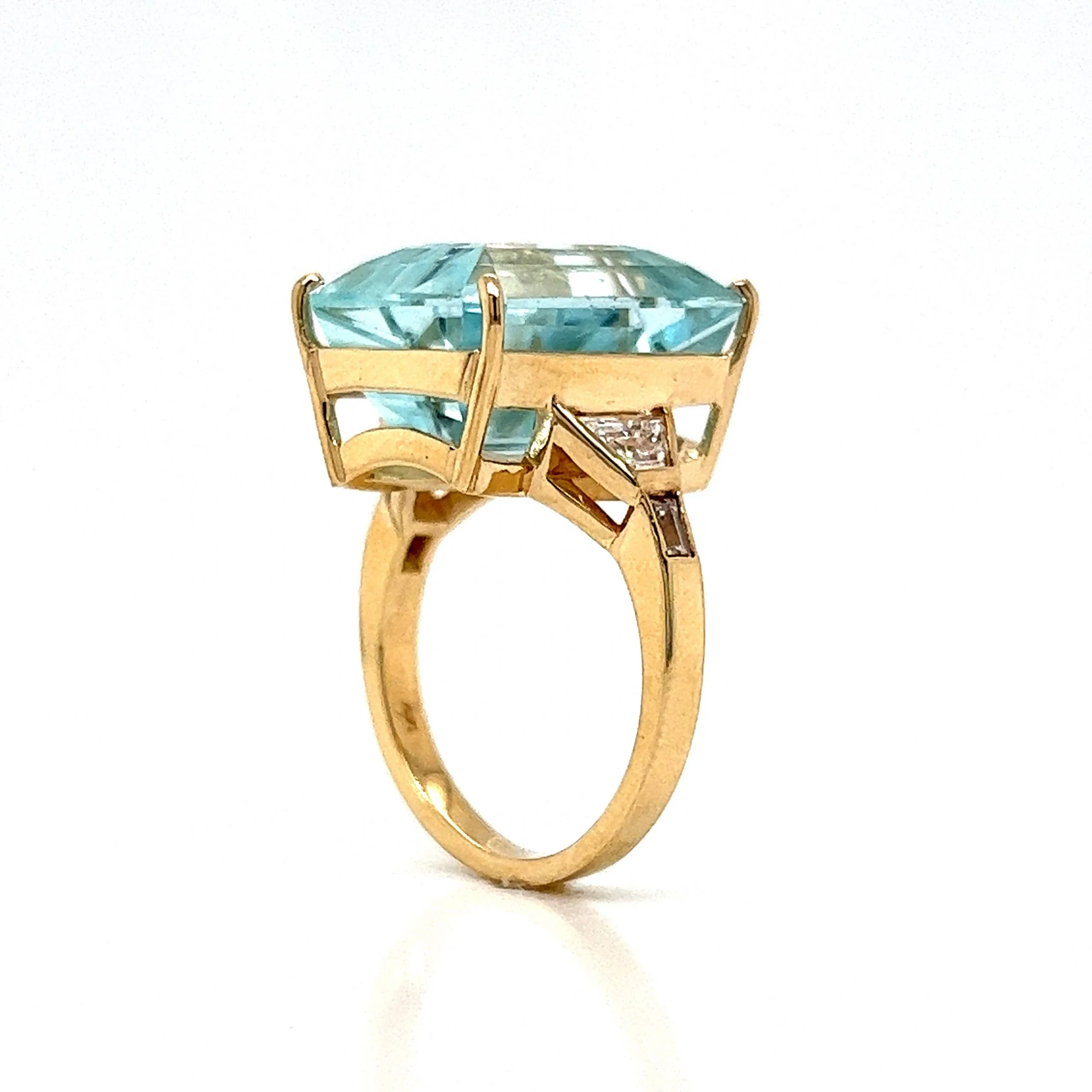 Vintage Inspired Aquamarine & Diamond Ring in 14k Yellow Gold - Image 6