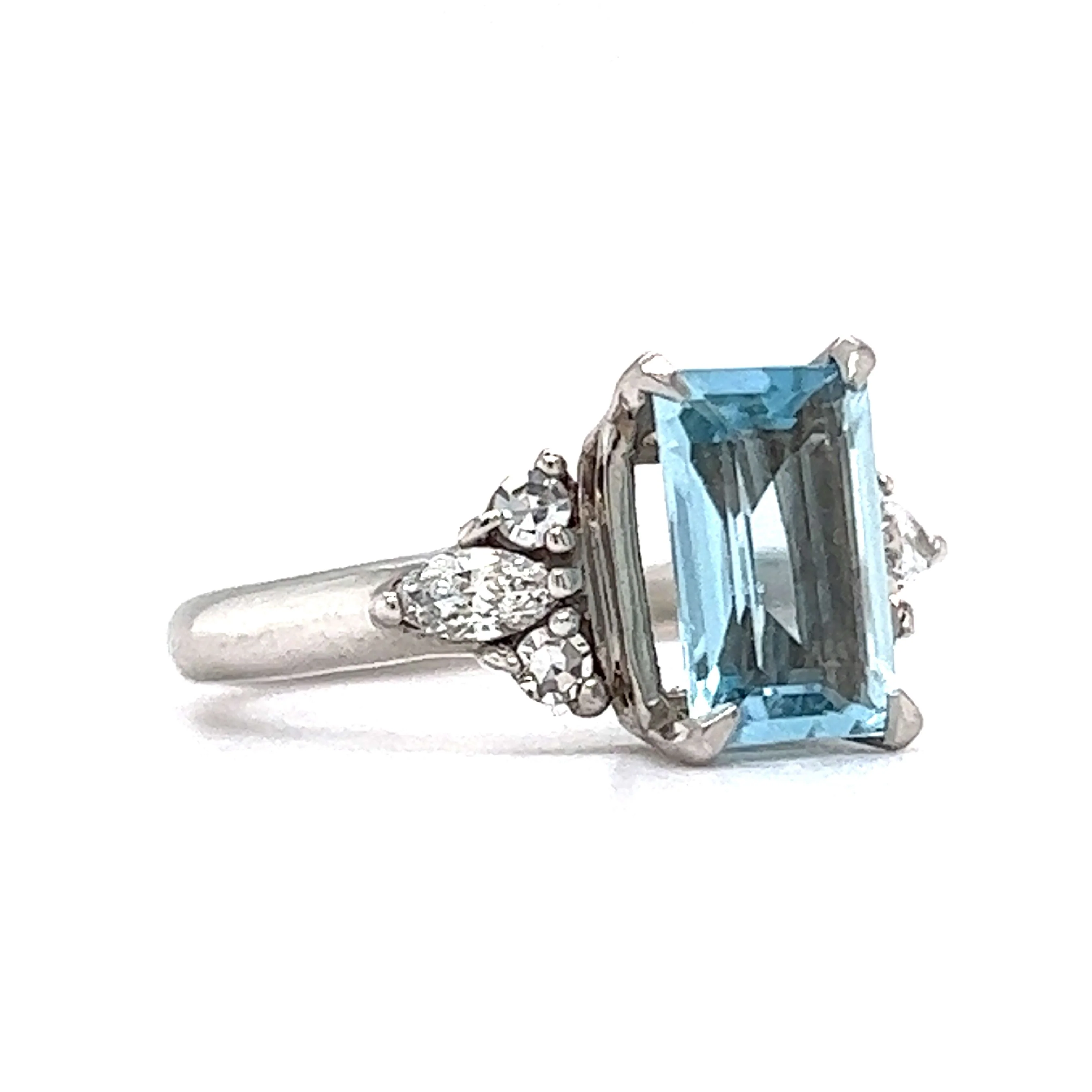 Vintage Inspired Aquamarine & Diamond Ring in Platinum - Image 3