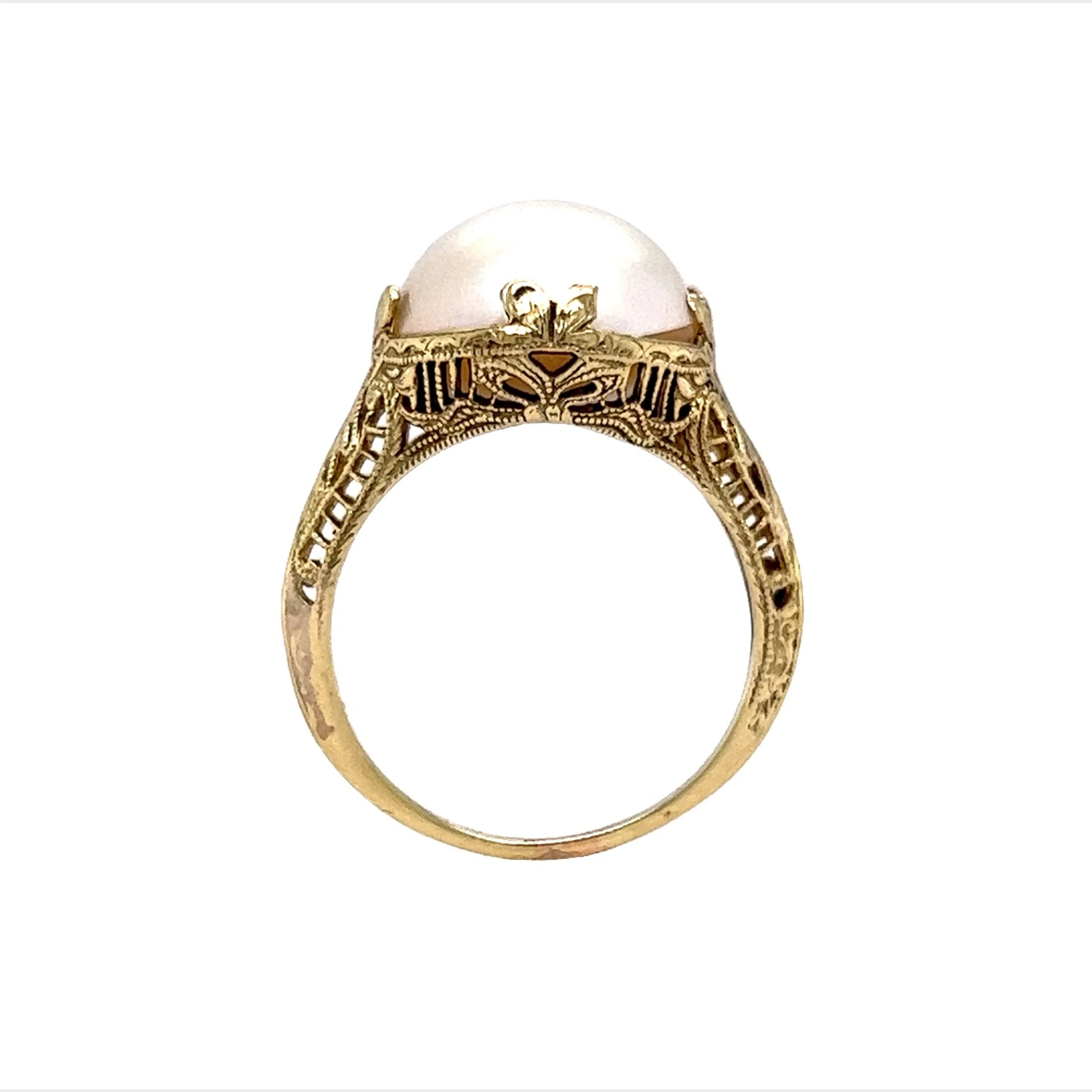 Vintage Inspired Mabe Pearl Ring in 14k Yellow Gold - Image 4