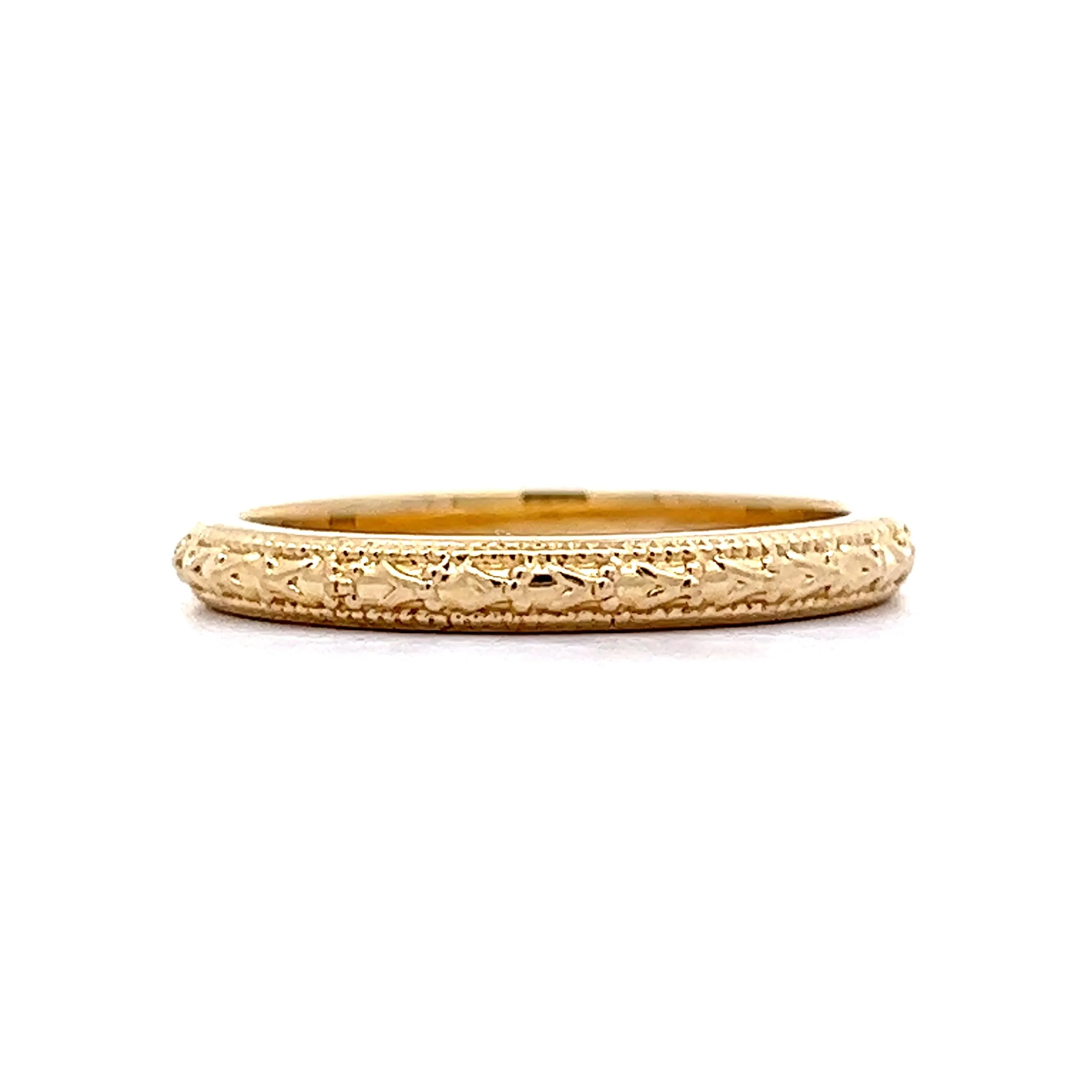 Vintage Inspired Textured Wedding Band in 14k Yellow Gold - Image 3