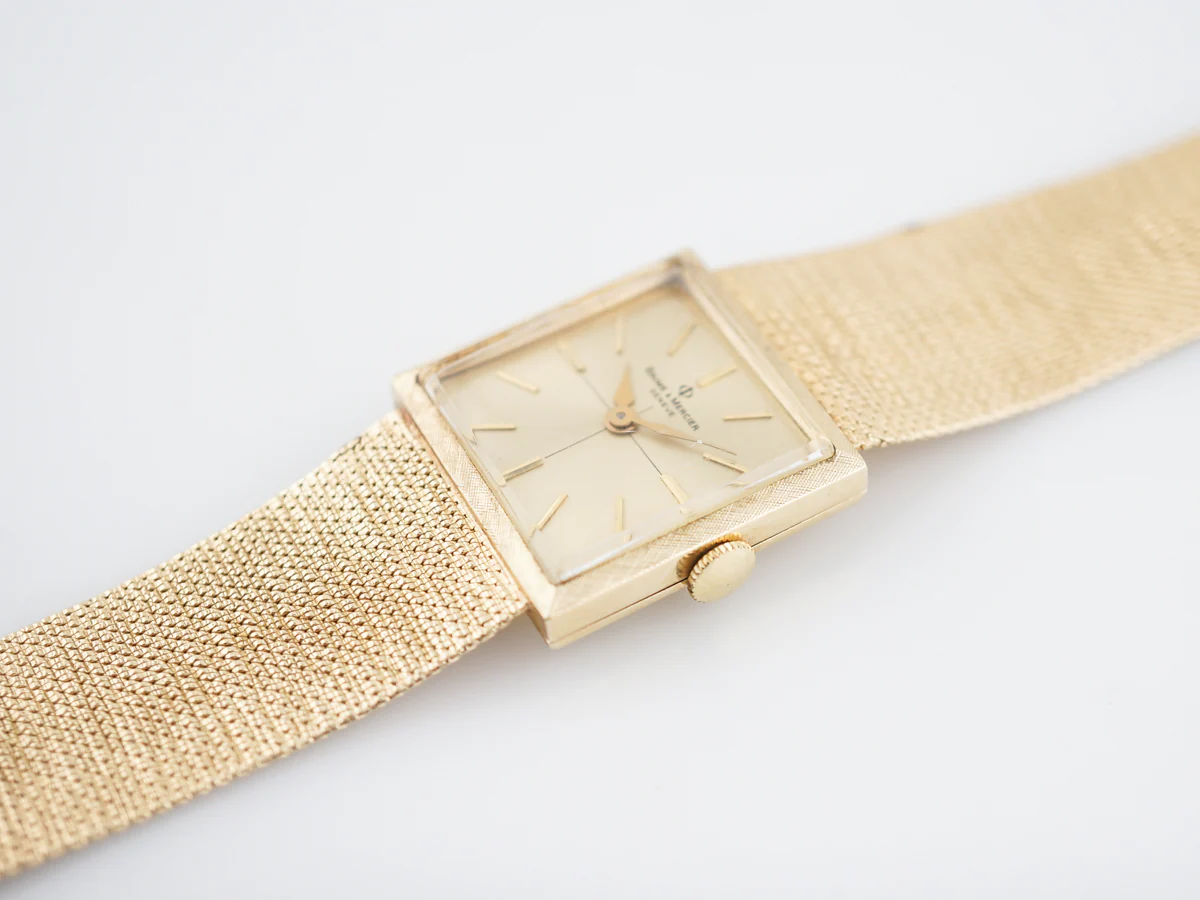 Vintage Ladies Watch 1970s Baume & Mercier in 14k Yellow Gold - Image 3
