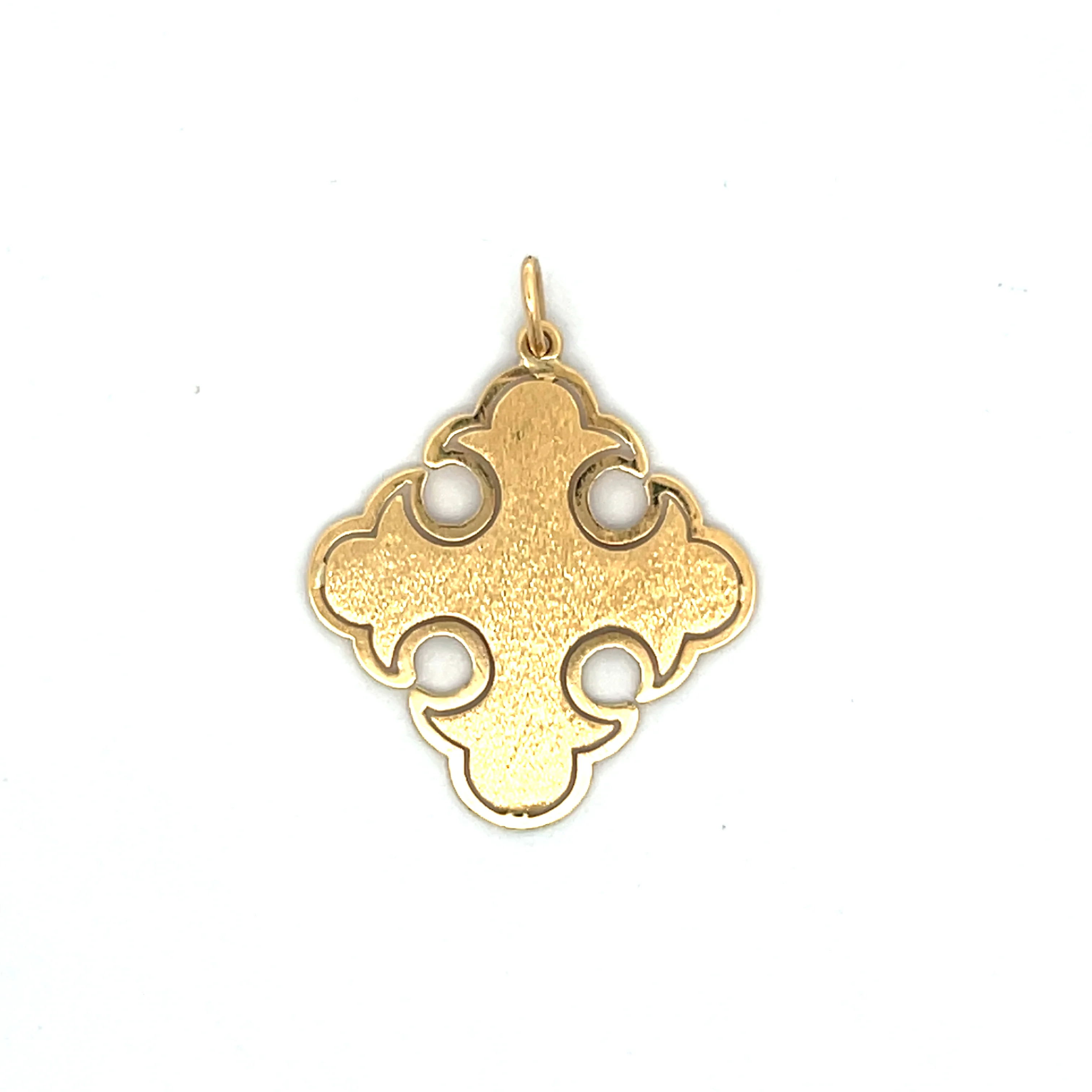 Vintage Maltese Cross Pendant in 18k Yellow Gold