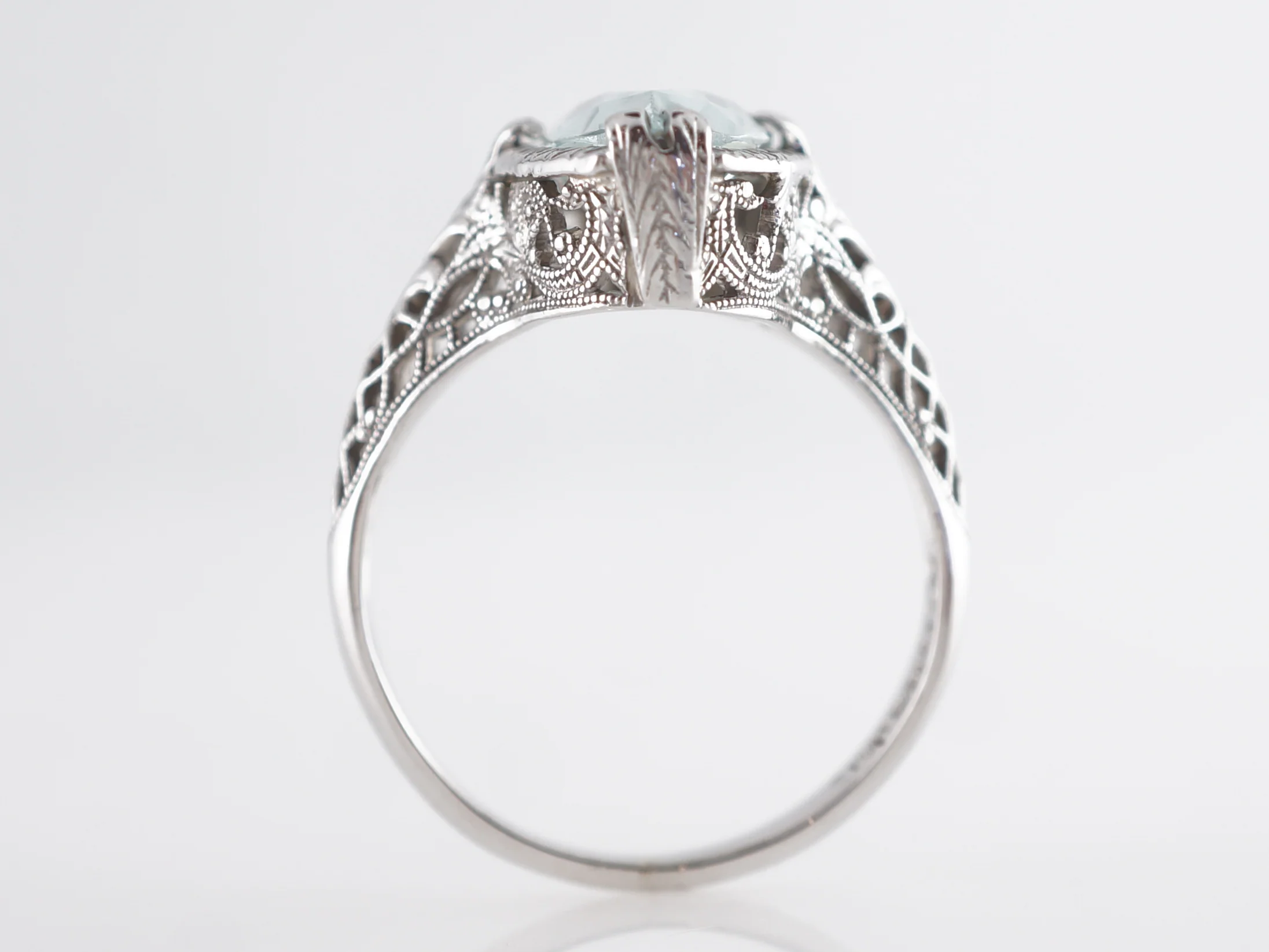 Vintage Marquise Aquamarine Filigree Ring in 14k - Image 4