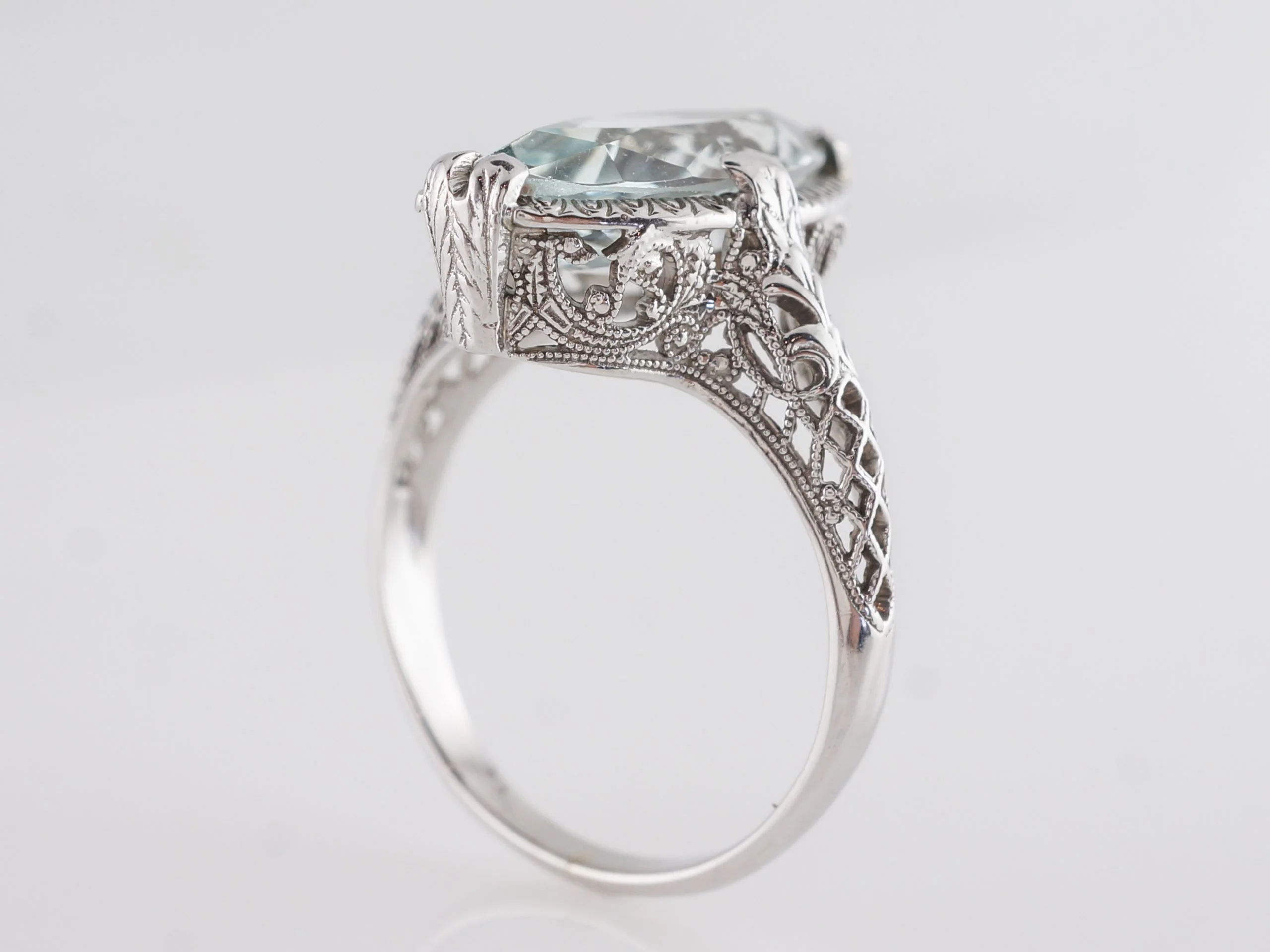 Vintage Marquise Aquamarine Filigree Ring in 14k - Image 6