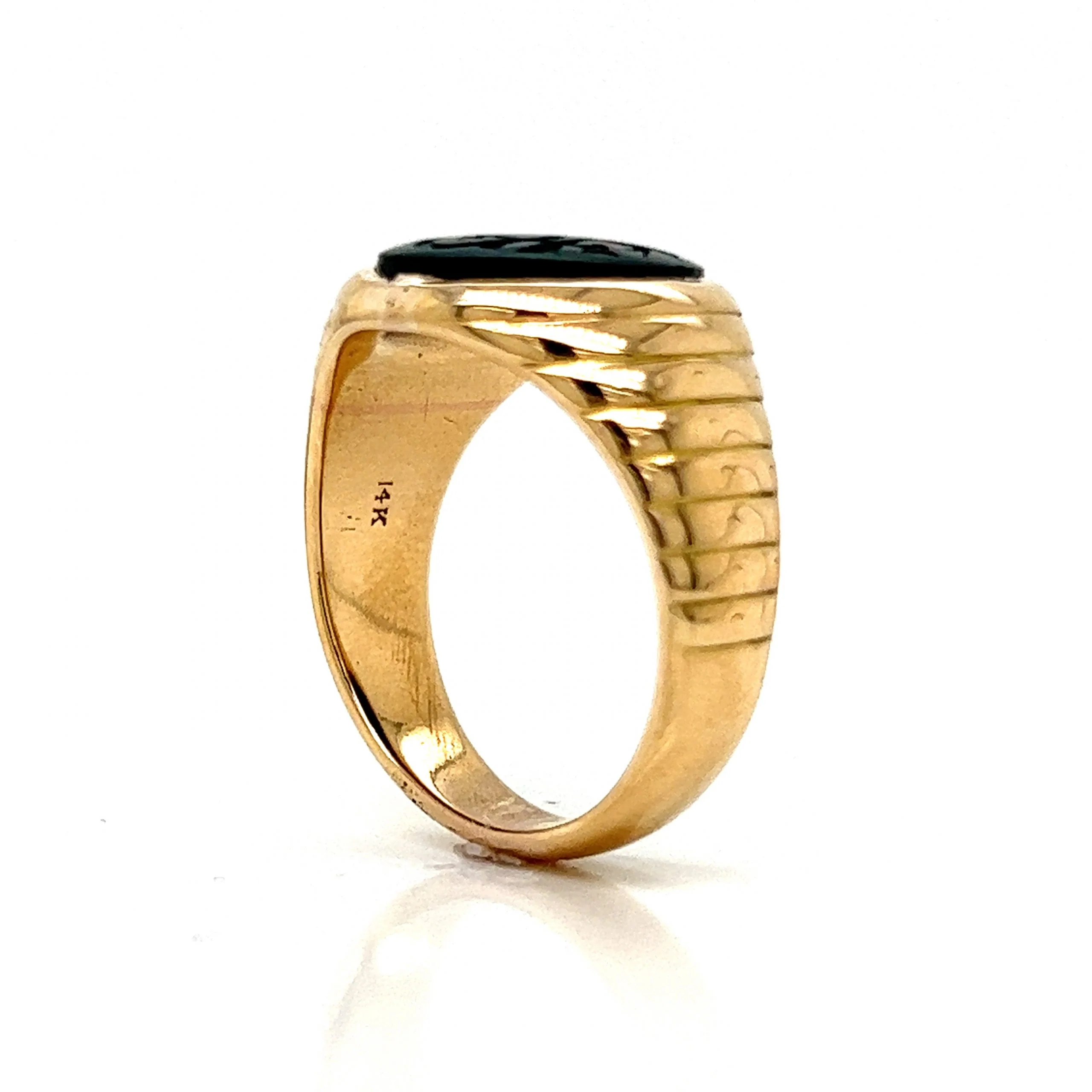 Vintage Men's Carved Bloodstone Ring in 14k Yellow Gold - Image 5