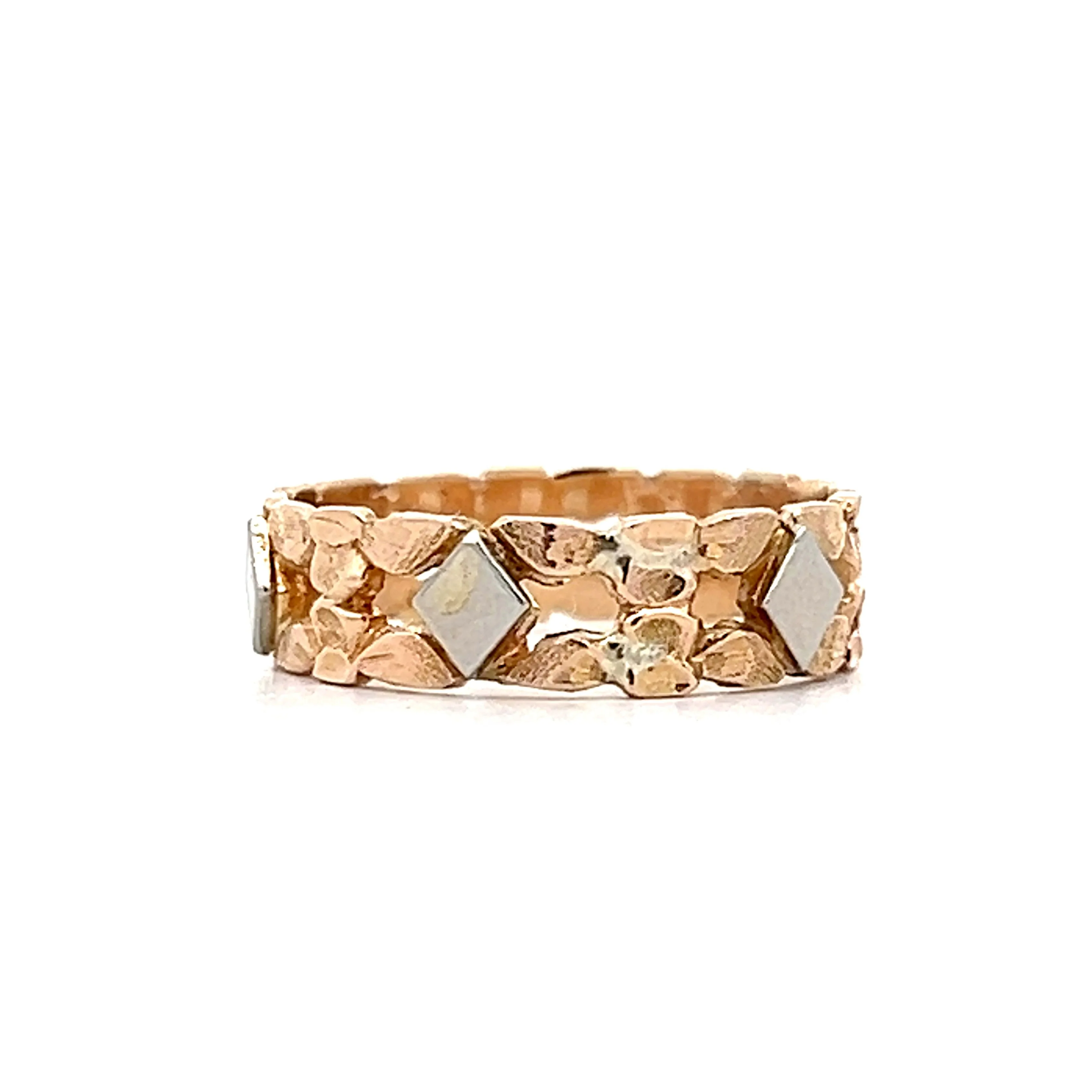 Vintage Mens Engraved Wedding Band in Yellow & White Gold - Image 3