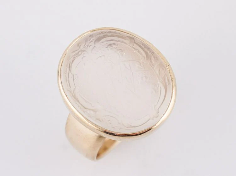 Vintage Men's Right Hand Ring 7.23 Cabochon Cut Agate Intaglio in 14k Yellow Gold - Image 4