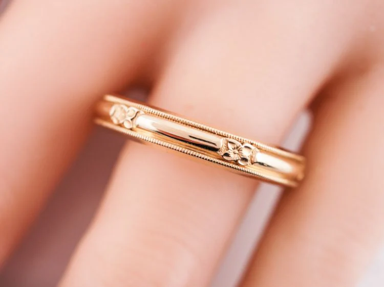 Vintage Men's Wedding Band Art Deco Orange Blossom in 14k Yellow Gold - Image 6