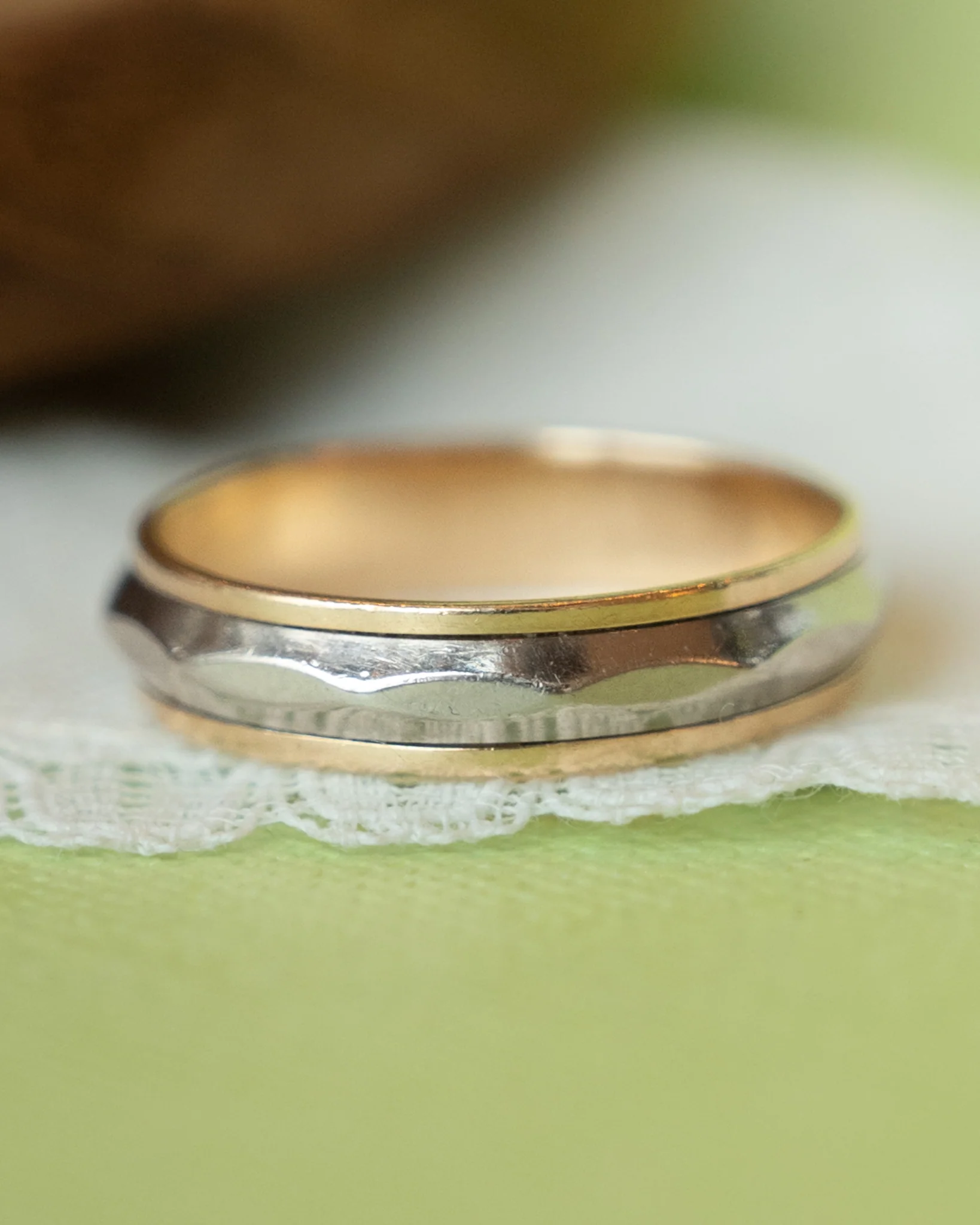 Vintage Mid-Century 5mm Wedding Band in 14k - Image 6