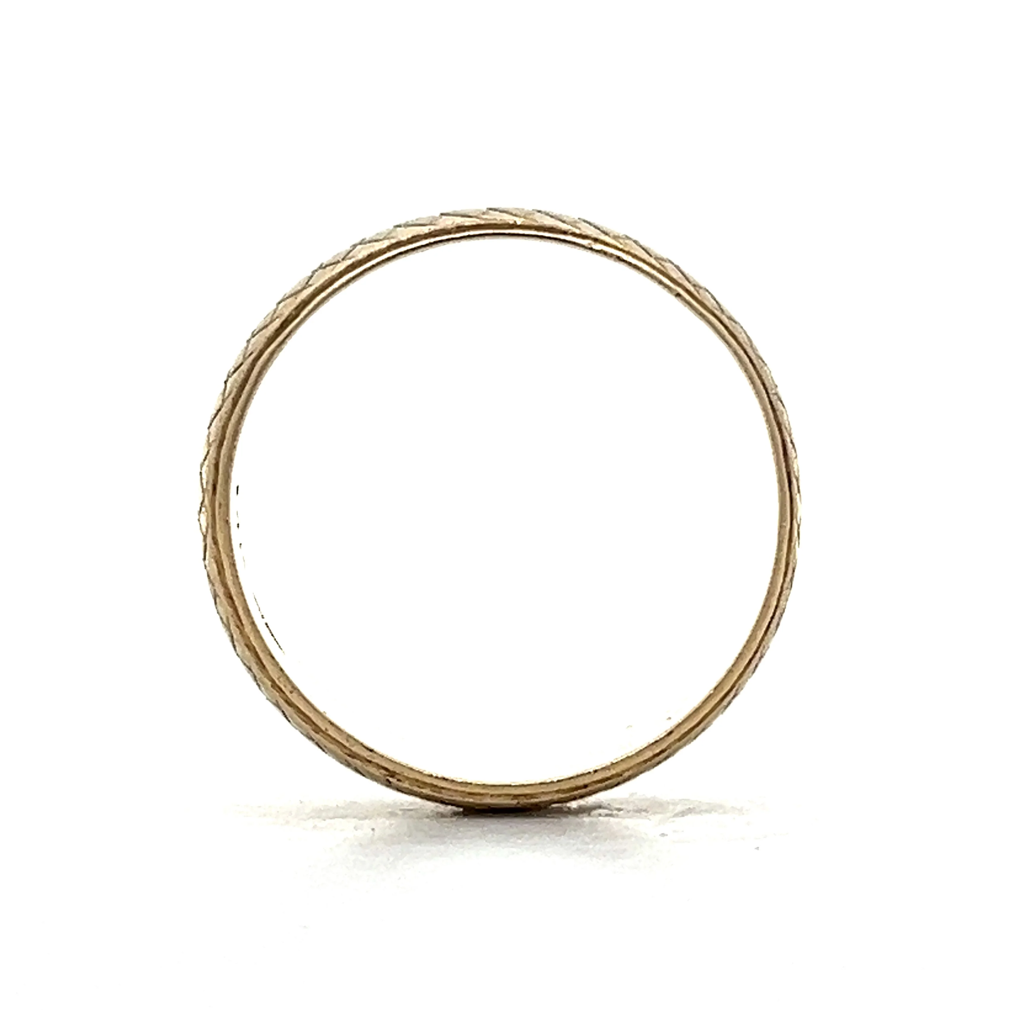 Vintage Mid-Century 7mm Wedding Band in Yellow Gold - Image 4