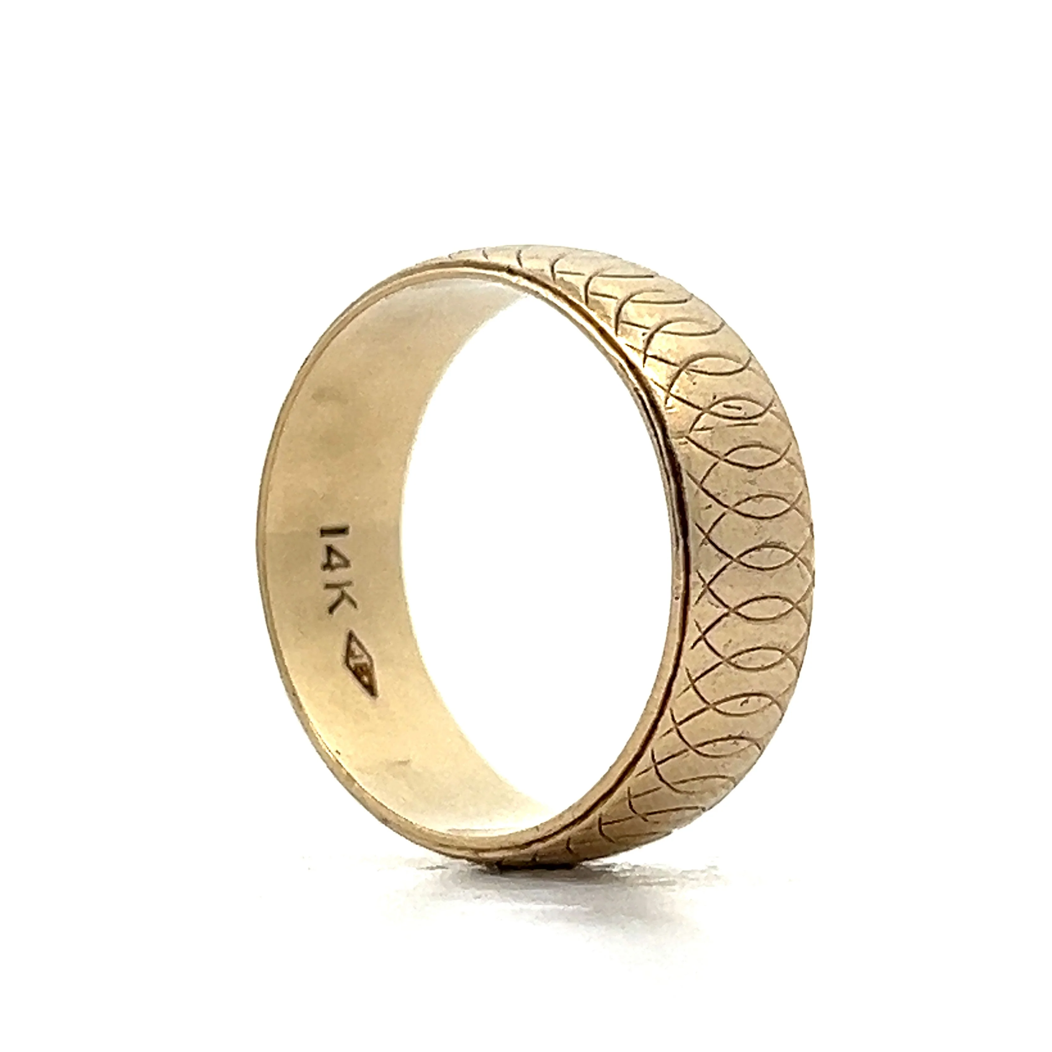 Vintage Mid-Century 7mm Wedding Band in Yellow Gold - Image 5