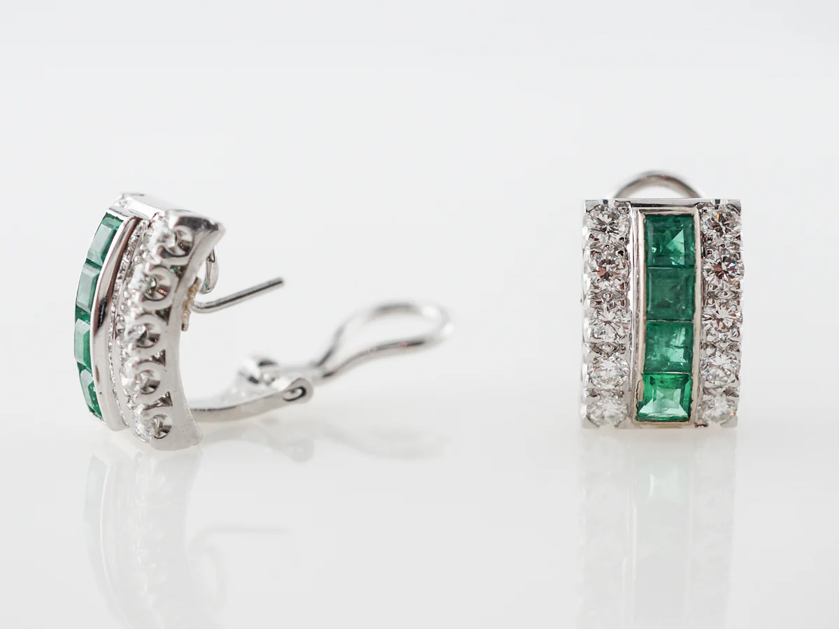 Vintage Mid-Century Emerald and Diamond Earrings in White Gold - Image 4