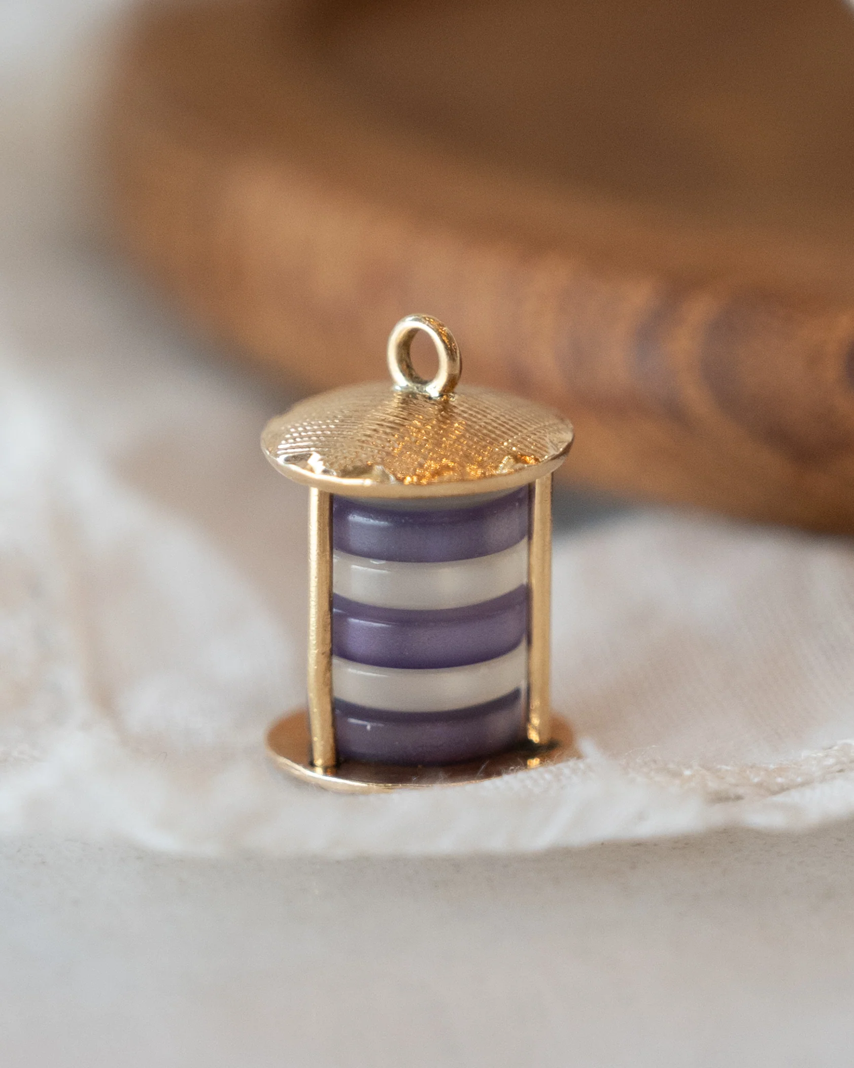 Vintage Mid-Century Lantern Charm 14k Yellow Gold - Image 3
