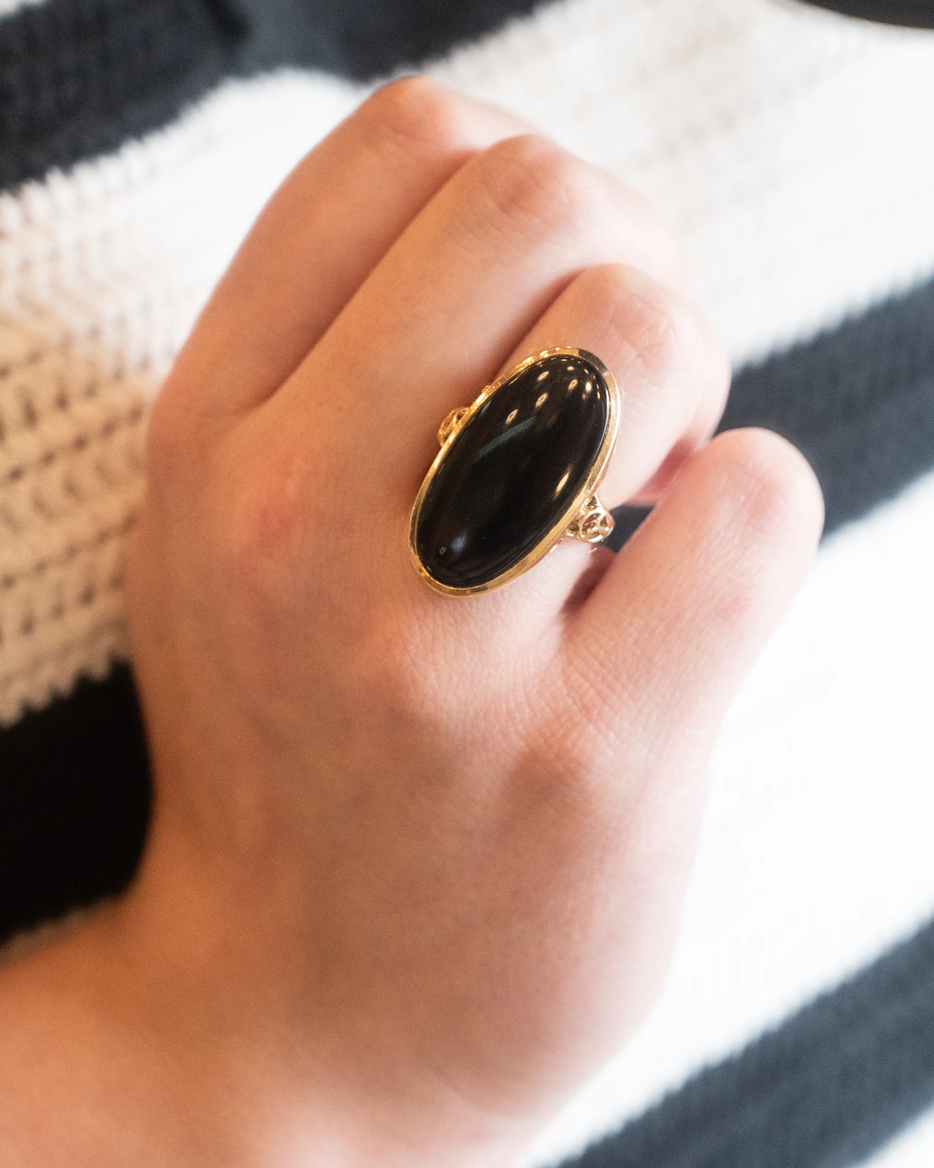Vintage Mid-Century Onyx Right Hand Ring in 14k - Image 8