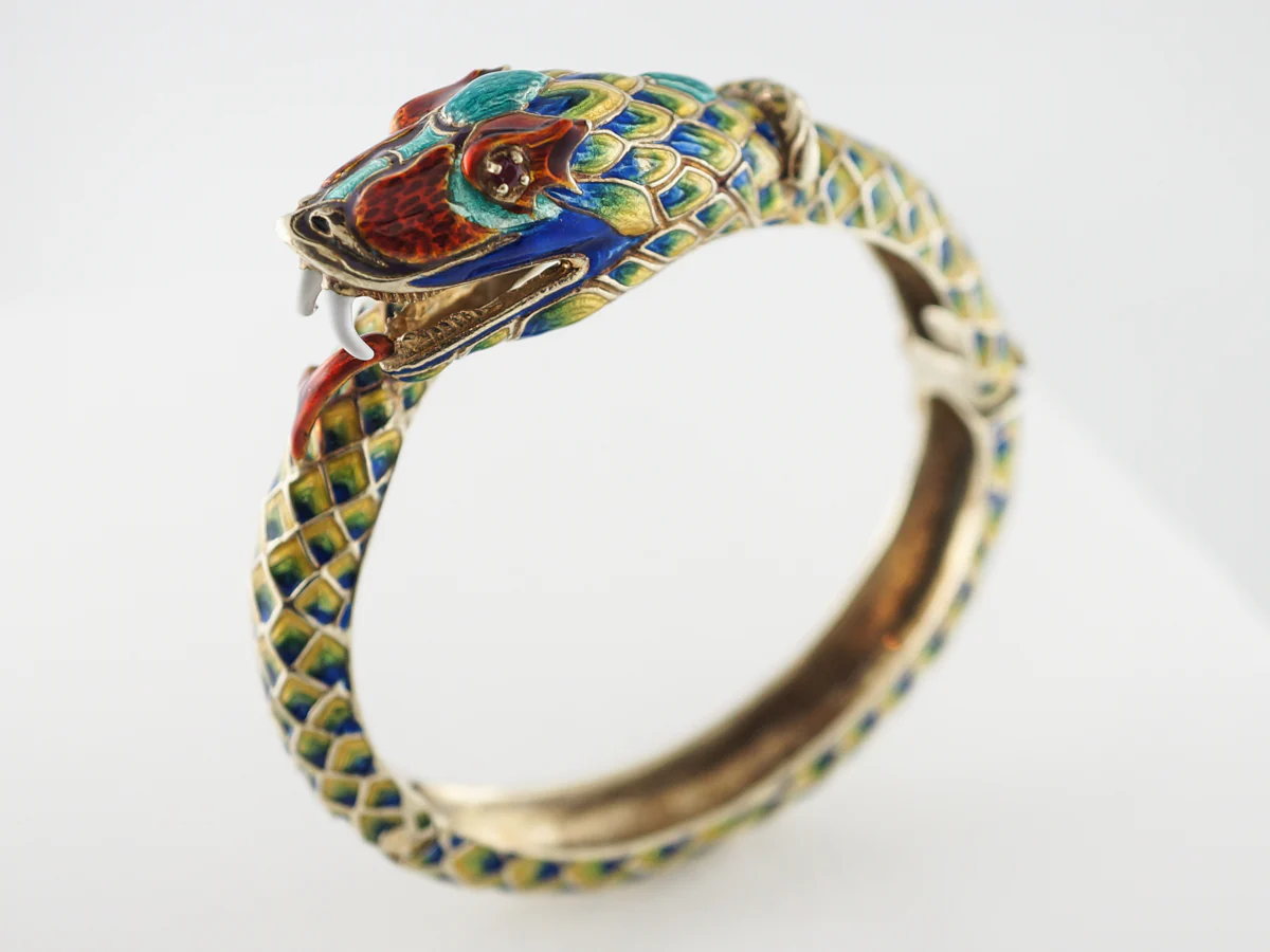 Vintage Mid-Century Snake Bracelet W/ Rubies in Yellow Gold - Image 5