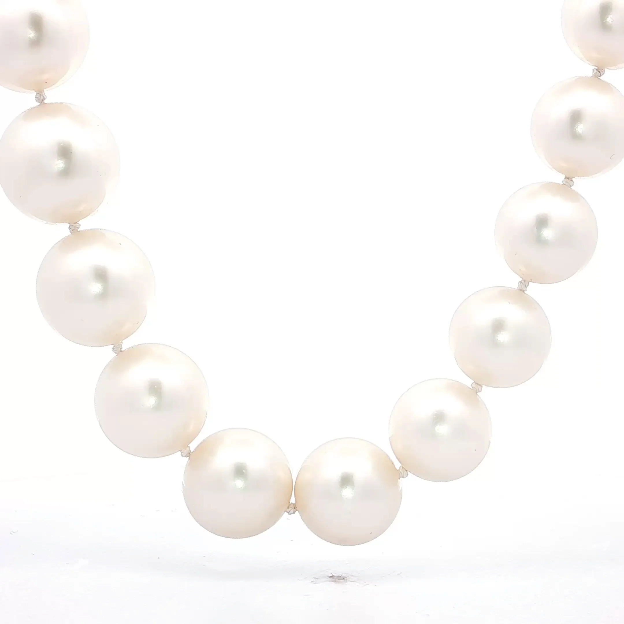 Vintage Mid-Century South Sea Pearl Necklace 18k
