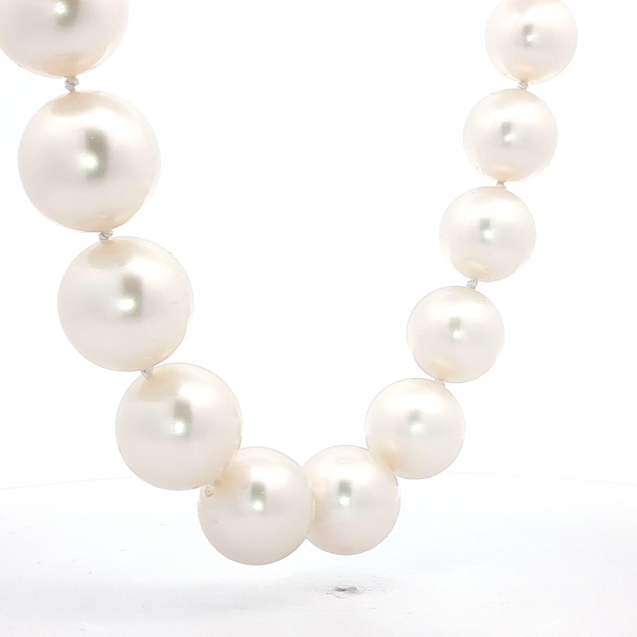 Vintage Mid-Century South Sea Pearl Necklace 18k - Image 3