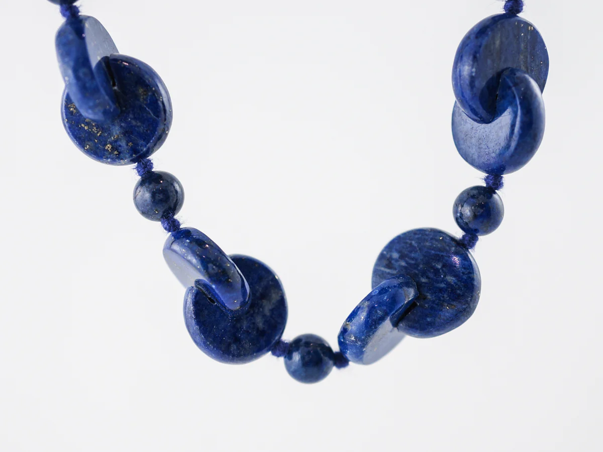 Vintage Necklace Mid Century Carved Lapis in 14k Yellow Gold - Image 2