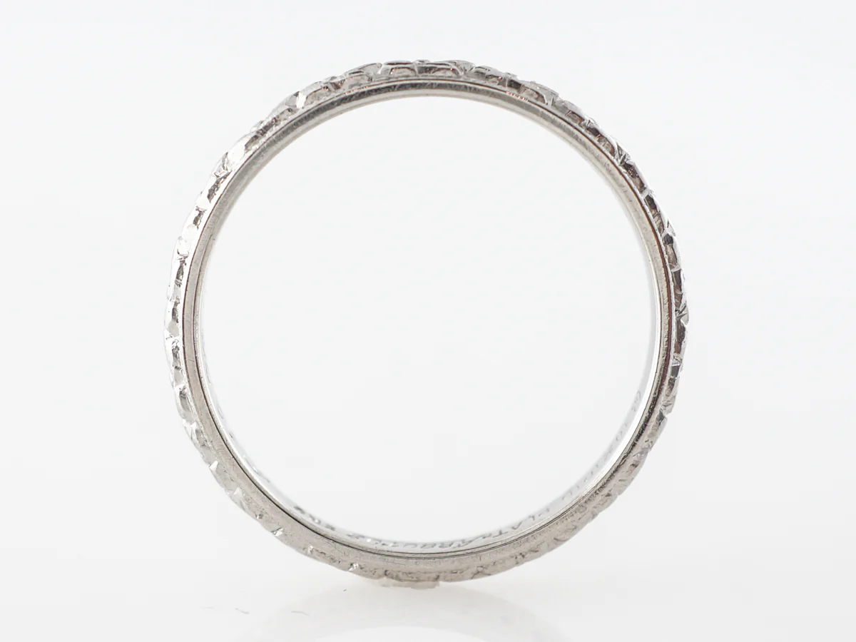 Vintage Orange Blossom Engraved Wedding Band in Platinum - Image 2