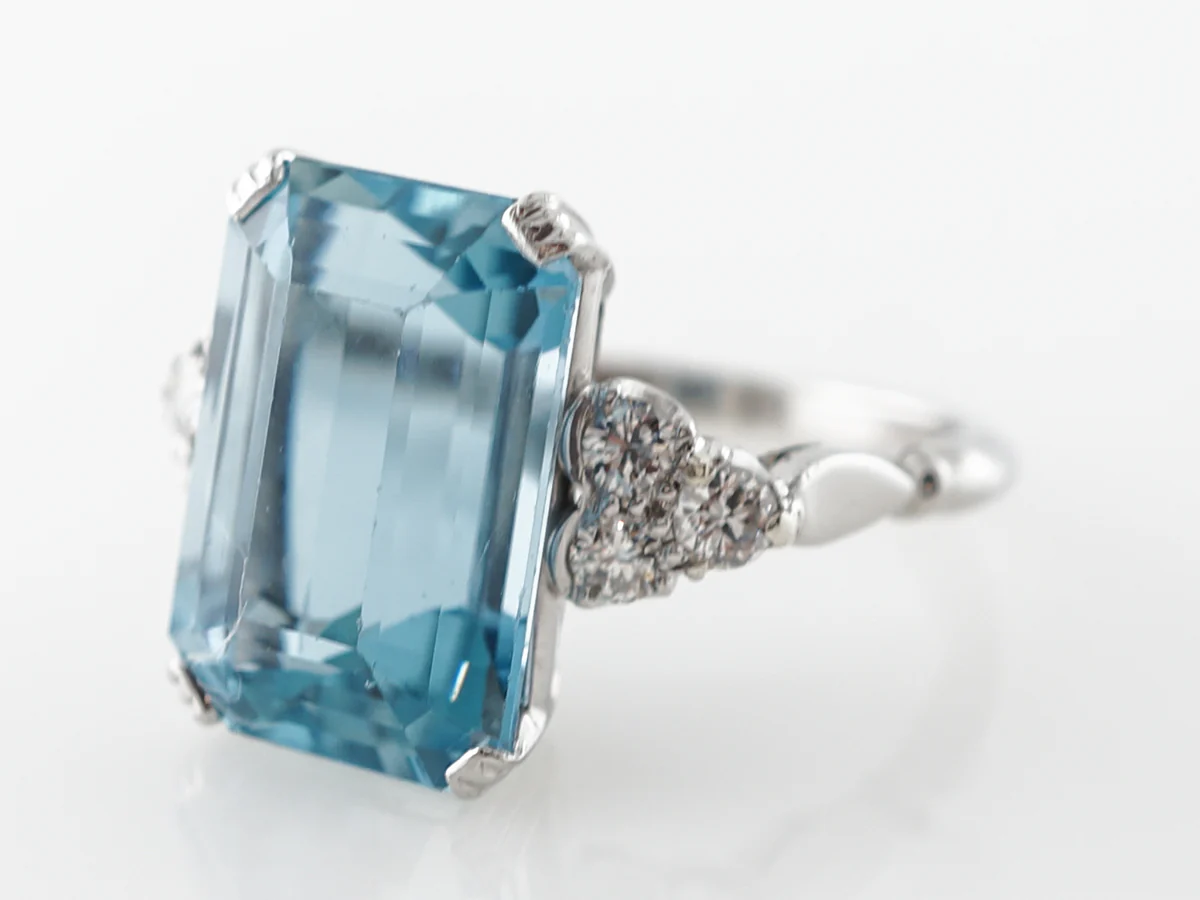 Vintage Petri Jewelers Emerald Cut Aquamarine & Diamond Ring - Image 2