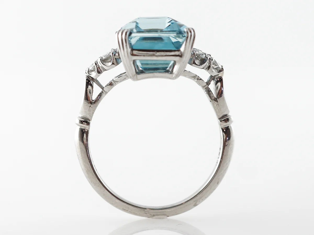 Vintage Petri Jewelers Emerald Cut Aquamarine & Diamond Ring - Image 4