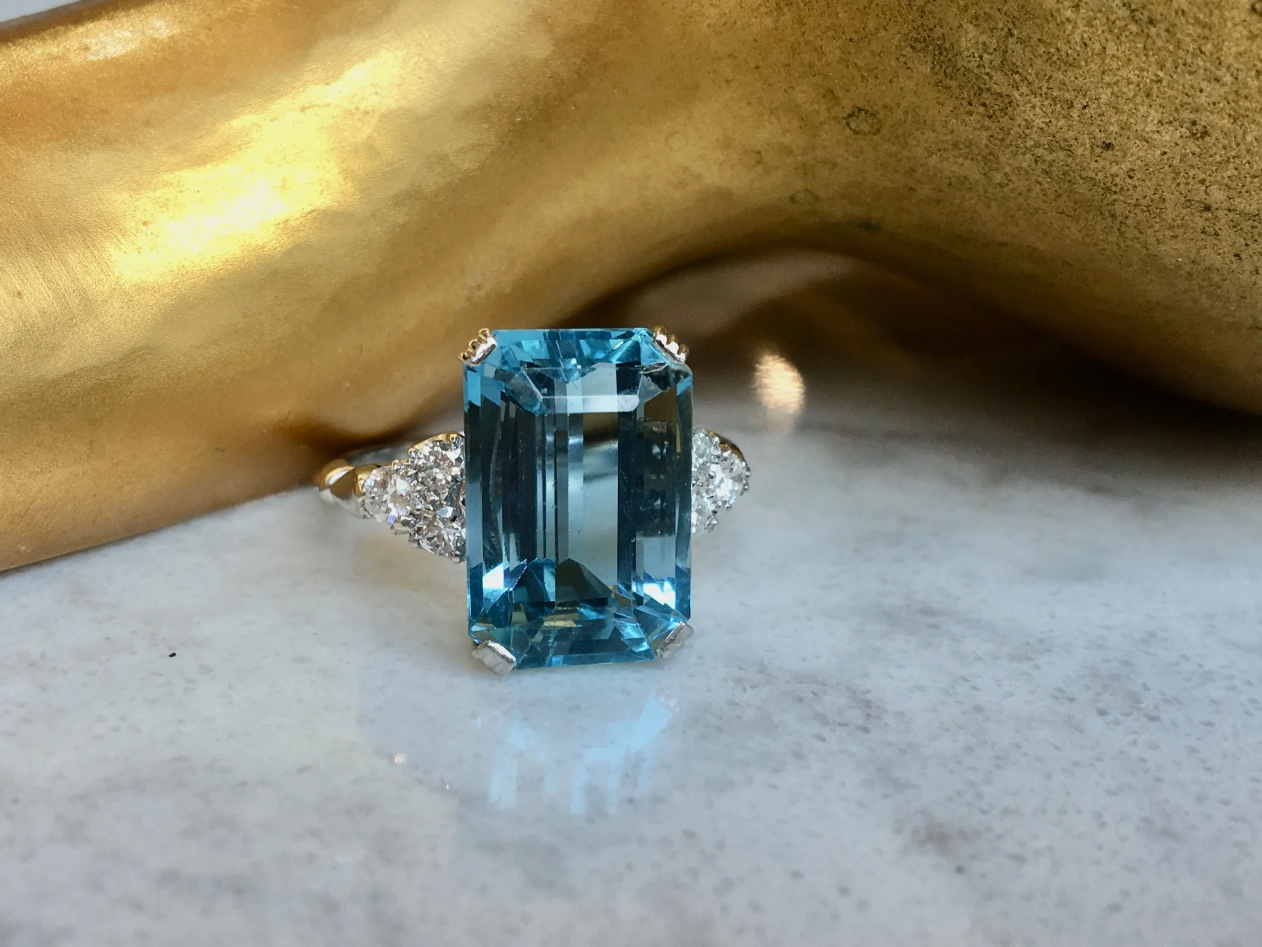 Vintage Petri Jewelers Emerald Cut Aquamarine & Diamond Ring - Image 6