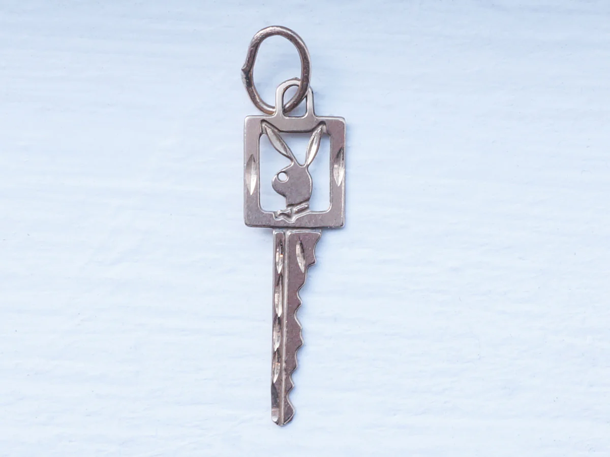 Vintage Playboy Bunny Charm in 14k Yellow Gold - Image 3
