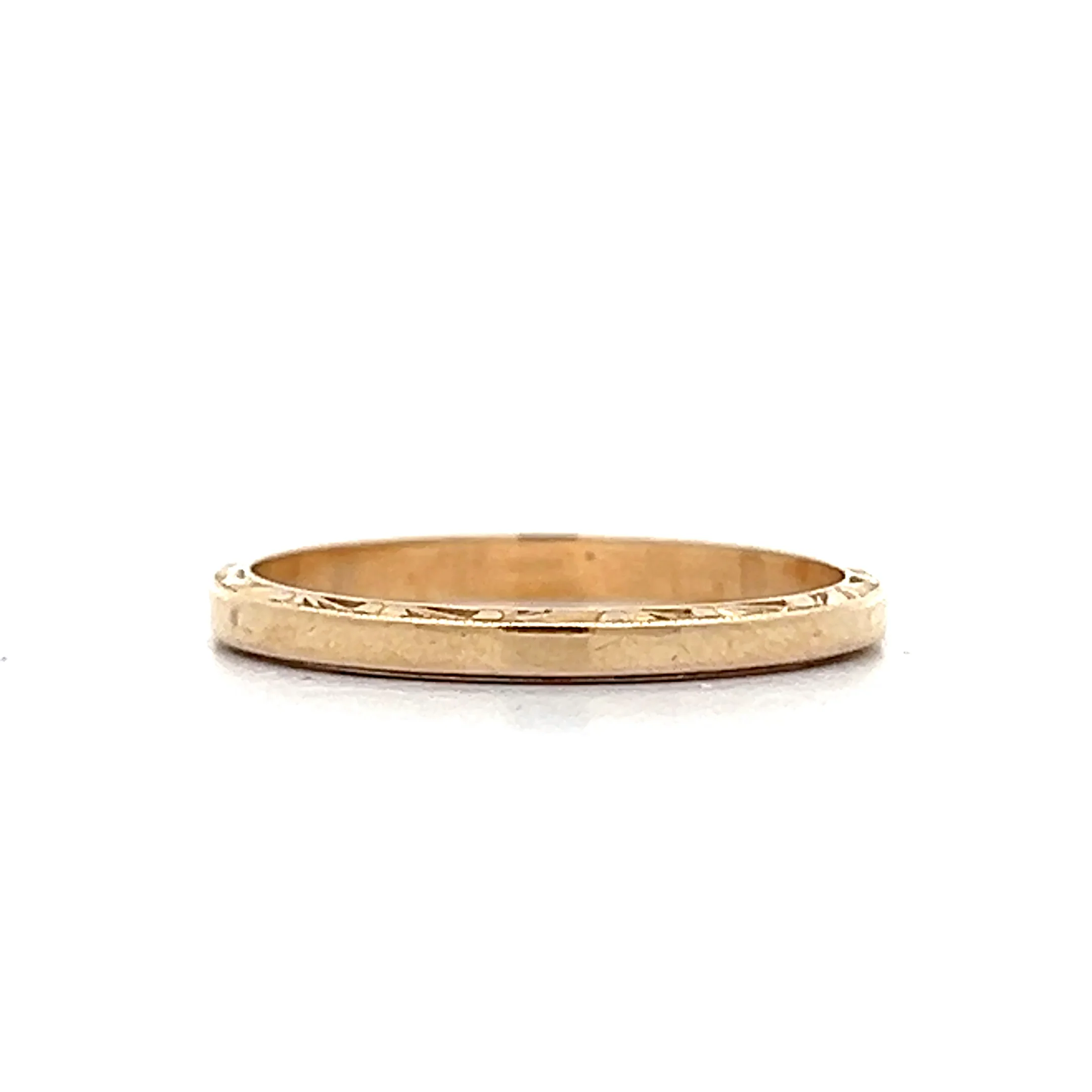 Vintage Retro 2mm Wedding Band in 14k Yellow Gold
