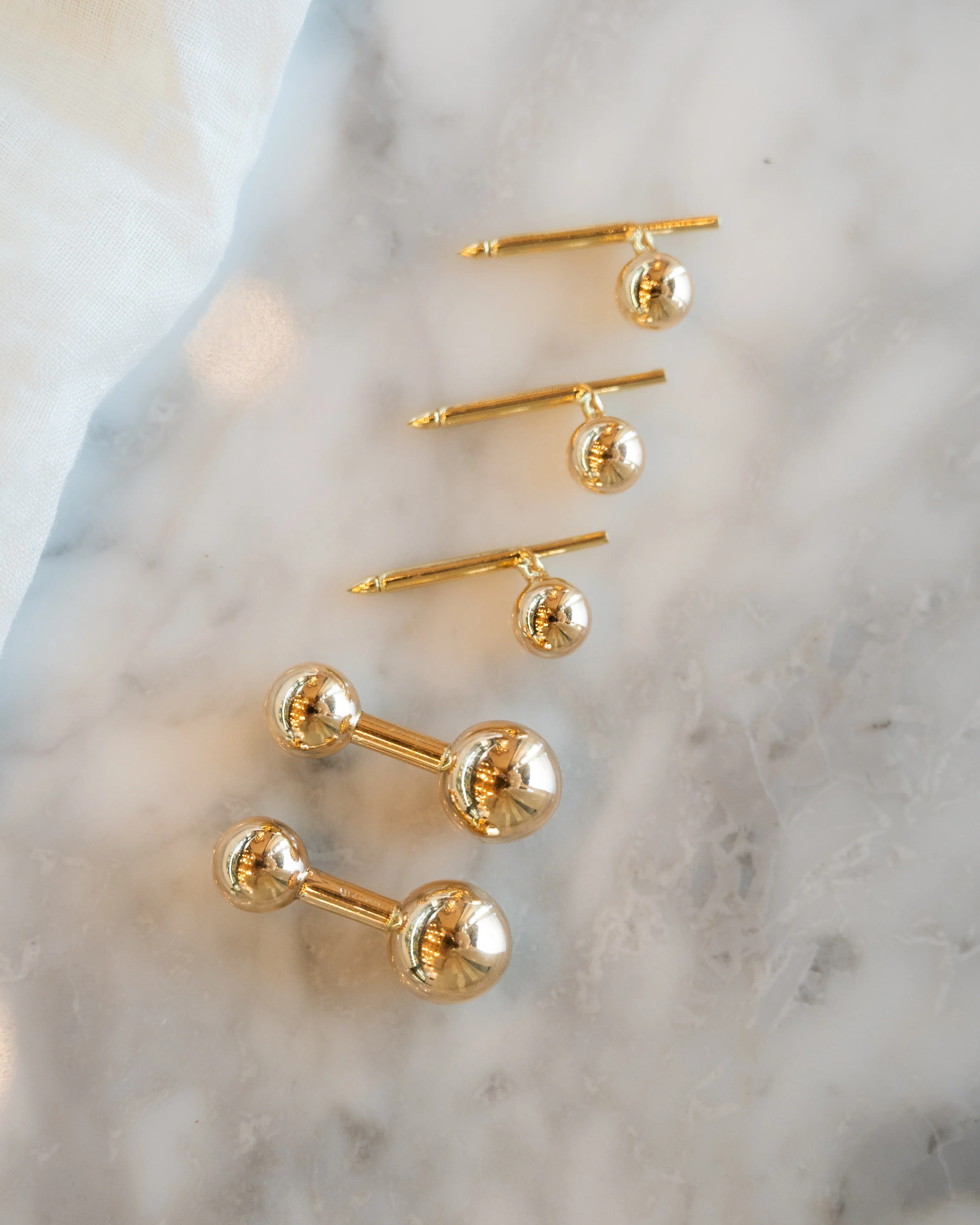 Vintage Retro Ball Cufflinks in 14k Yellow Gold - Image 7