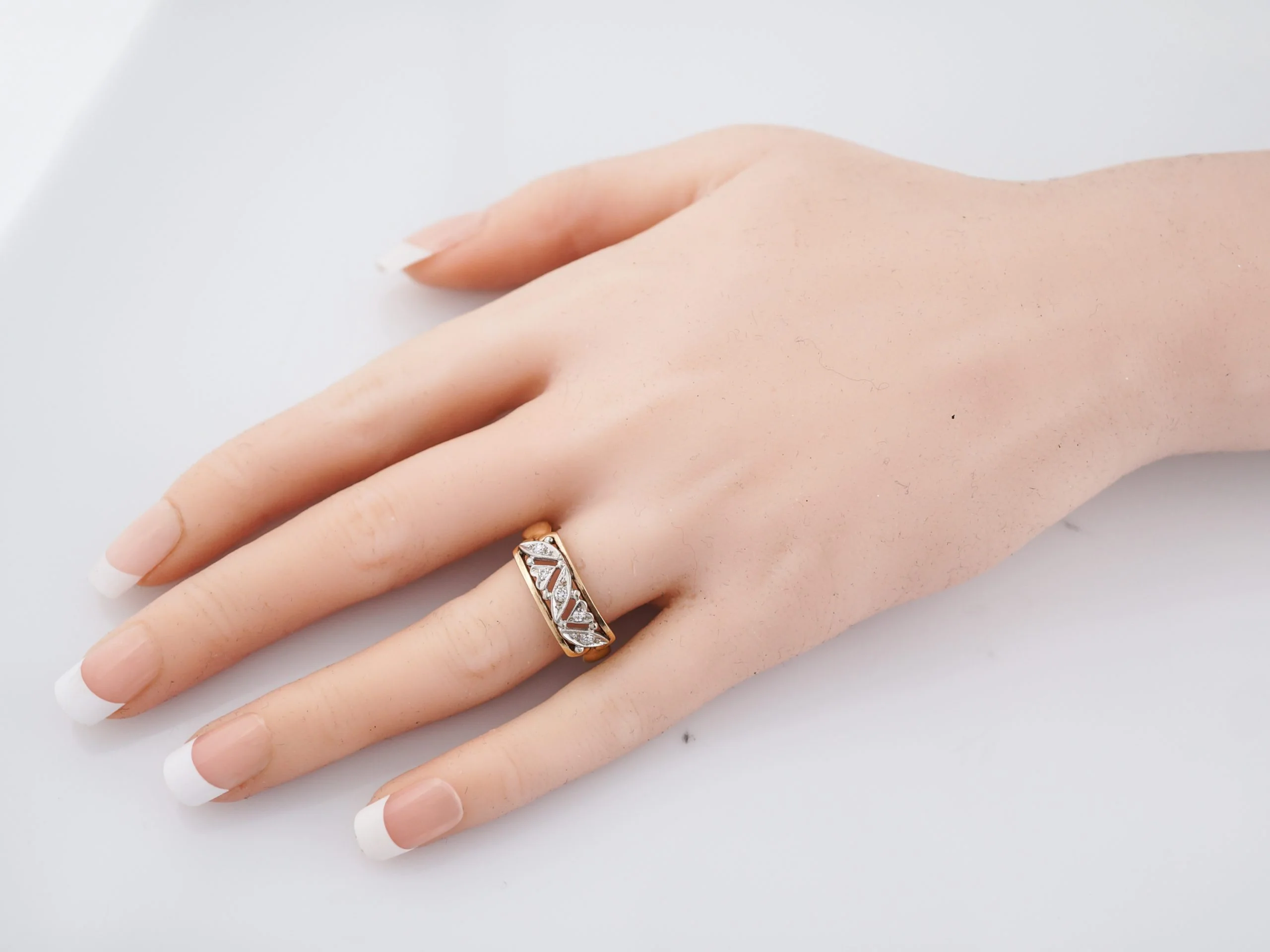 Vintage Right Hand Ring Mid-Century .05 Round Brilliant Cut Diamonds in 14K Yellow & White Gold - Image 7