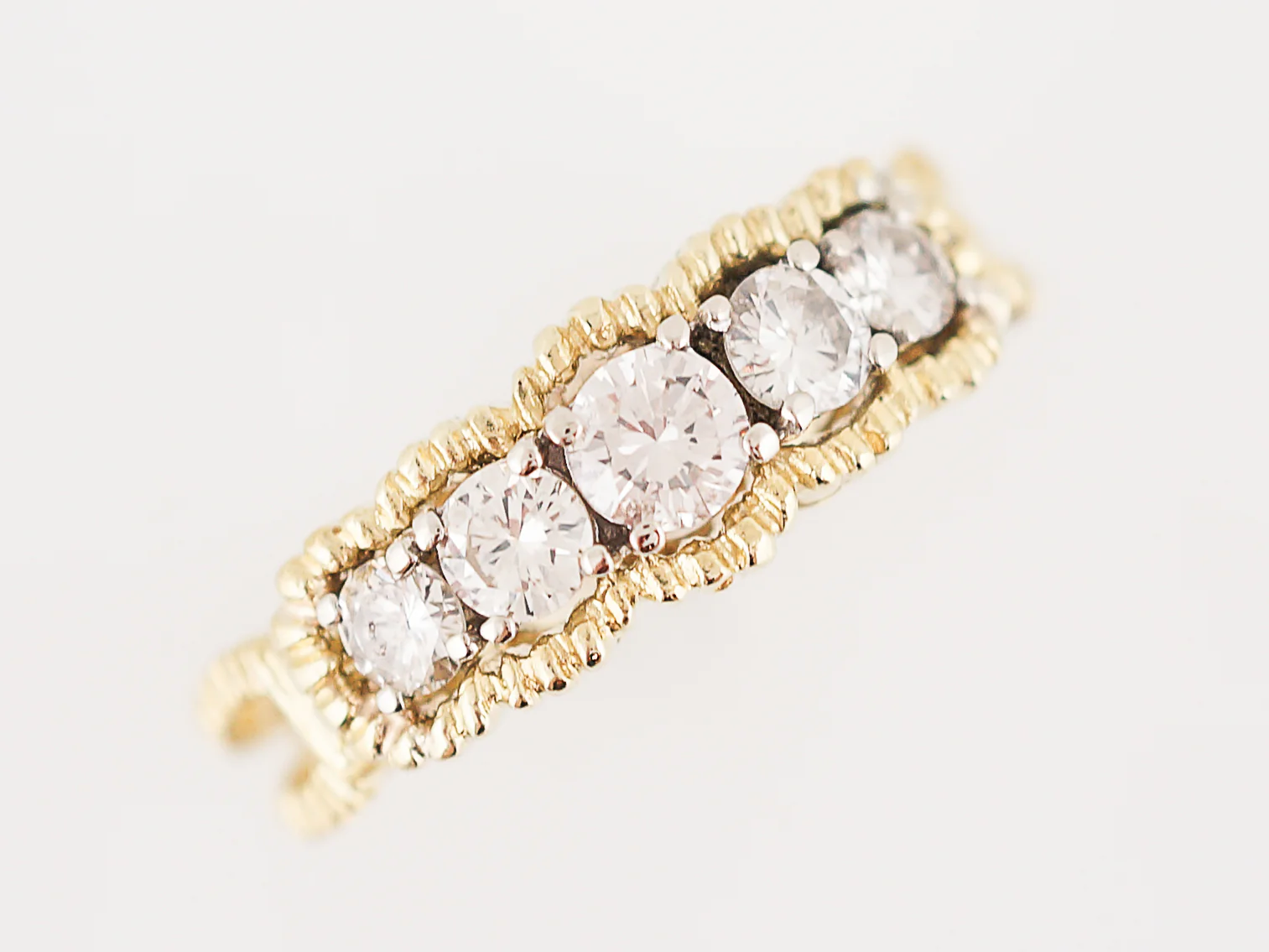 Vintage Right Hand Ring Mid Century 1.05 Round Brilliant Cut Diamonds in 14K Yellow Gold - Image 5