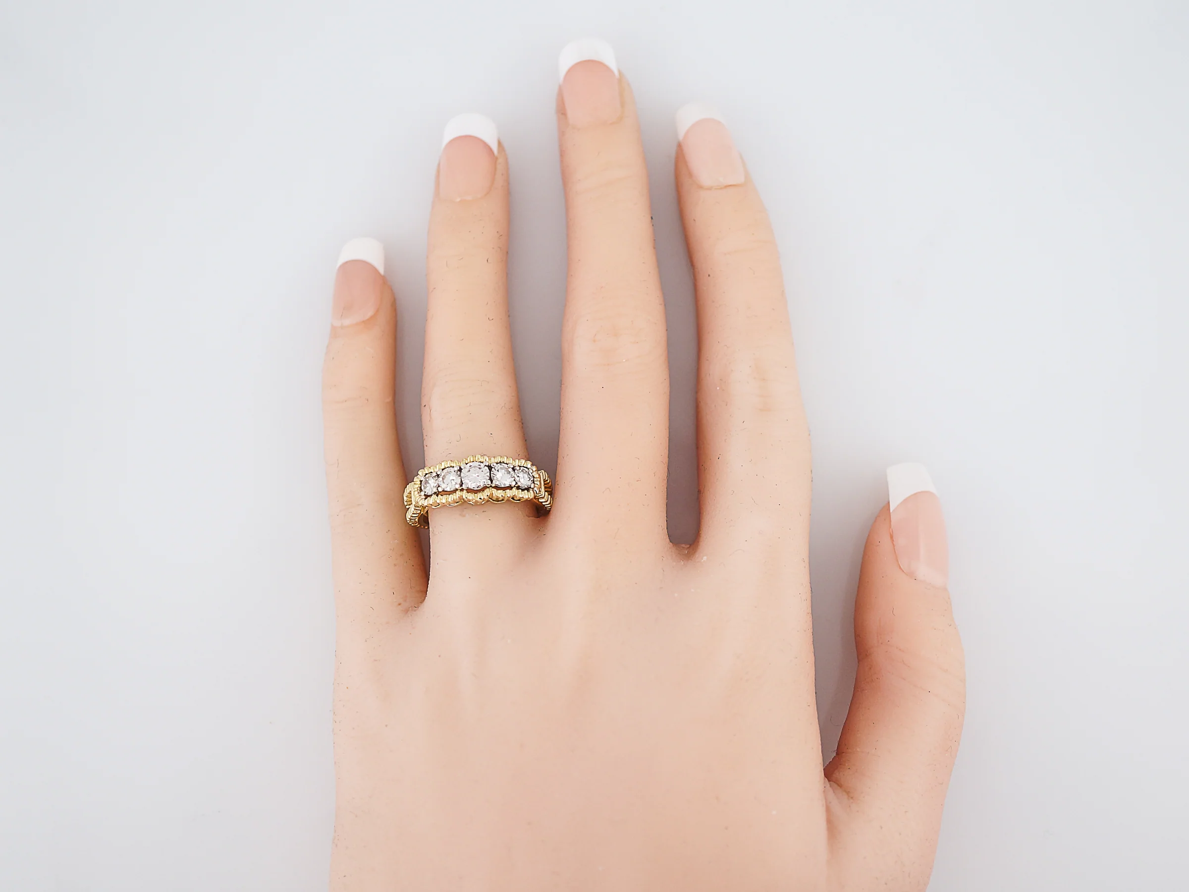 Vintage Right Hand Ring Mid Century 1.05 Round Brilliant Cut Diamonds in 14K Yellow Gold - Image 7