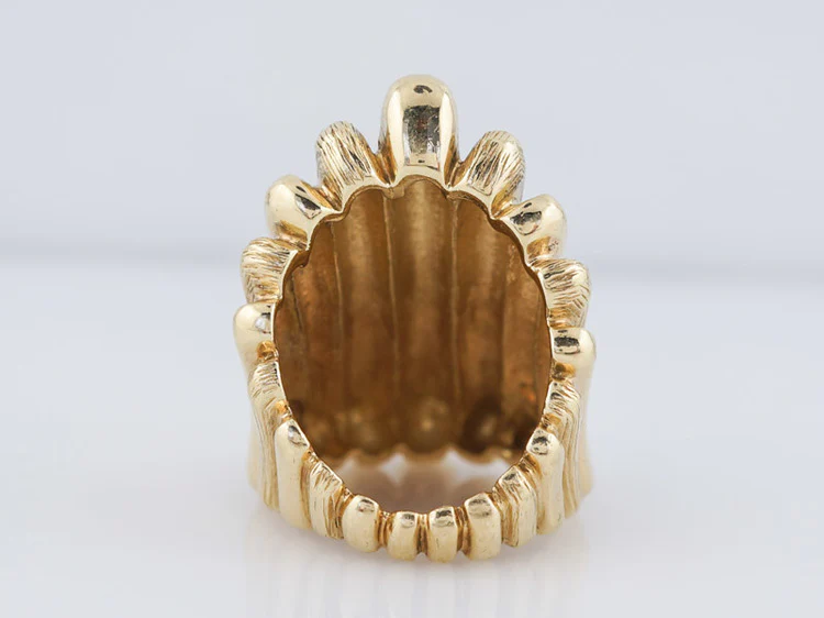 Vintage Right Hand Ring Mid-Century in 18k Yellow Gold - Image 4