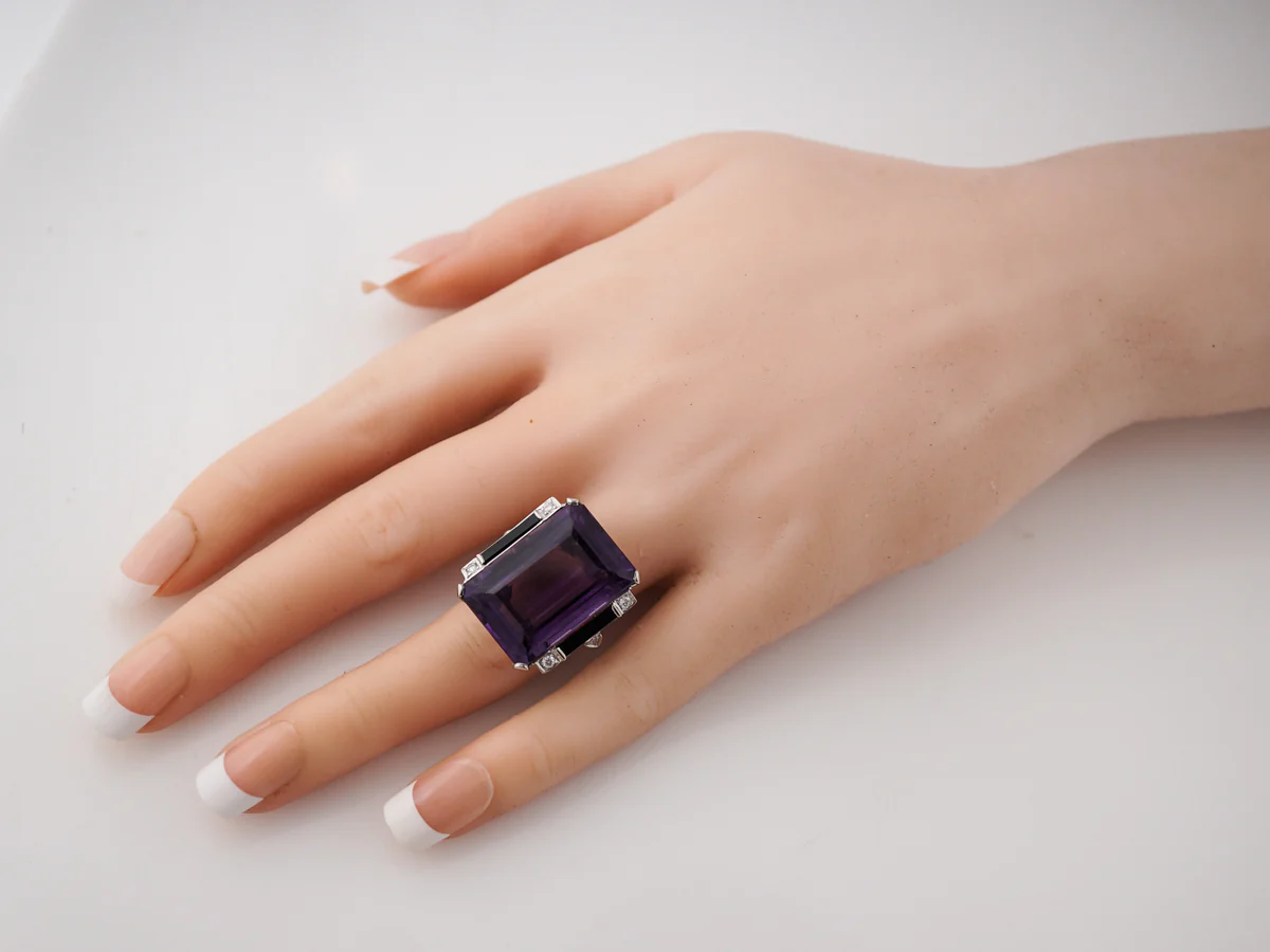 Vintage Right Hand Ring Mid-Century 24.30 Emerald Cut Amethyst & Onyx in Platinum - Image 8