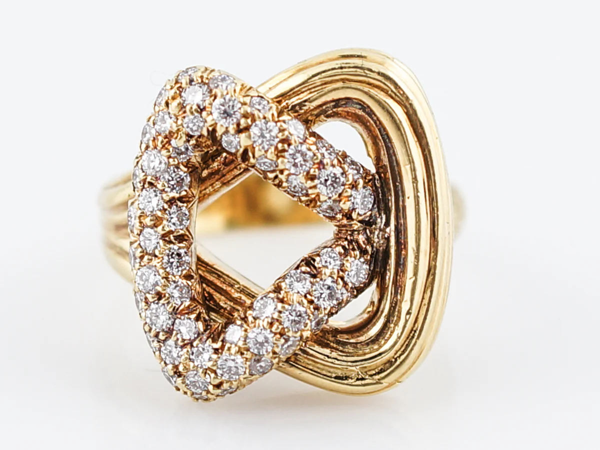 Vintage Right Hand Ring Mid Century .81 Round Brilliant Cut Diamonds in 18k Yellow Gold - Image 2