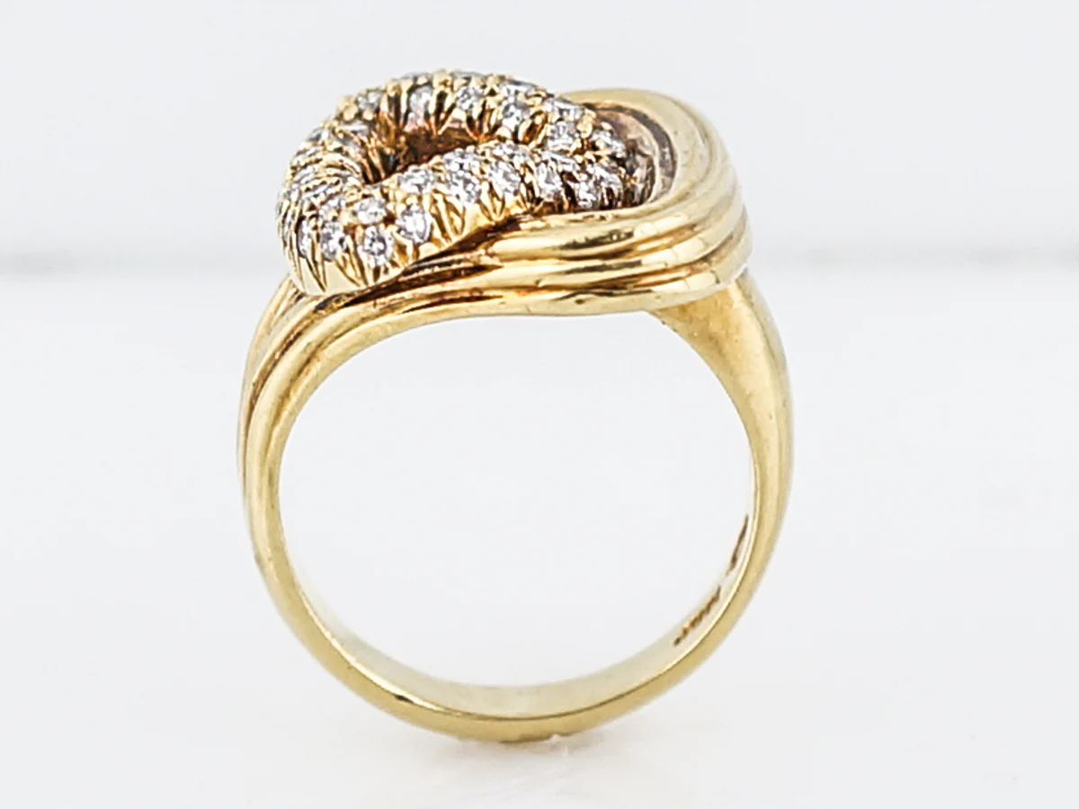 Vintage Right Hand Ring Mid Century .81 Round Brilliant Cut Diamonds in 18k Yellow Gold - Image 5