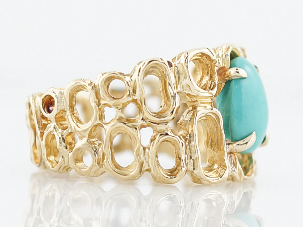 Vintage Right Hand Ring Mid-Century Cabochon Cut Turquoise in 18K Yellow Gold - Image 3