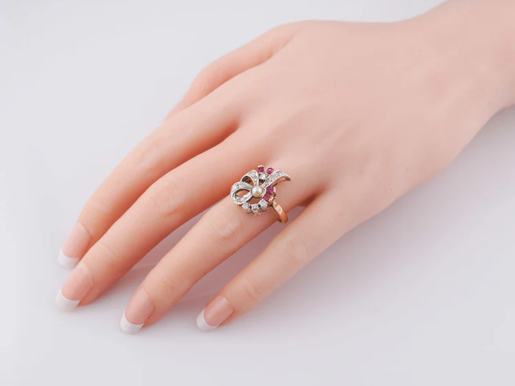 Vintage Right Hand Ring Retro .22ct Single Cut Diamond Ruby & Pearl in 14k Rose Gold - Image 7