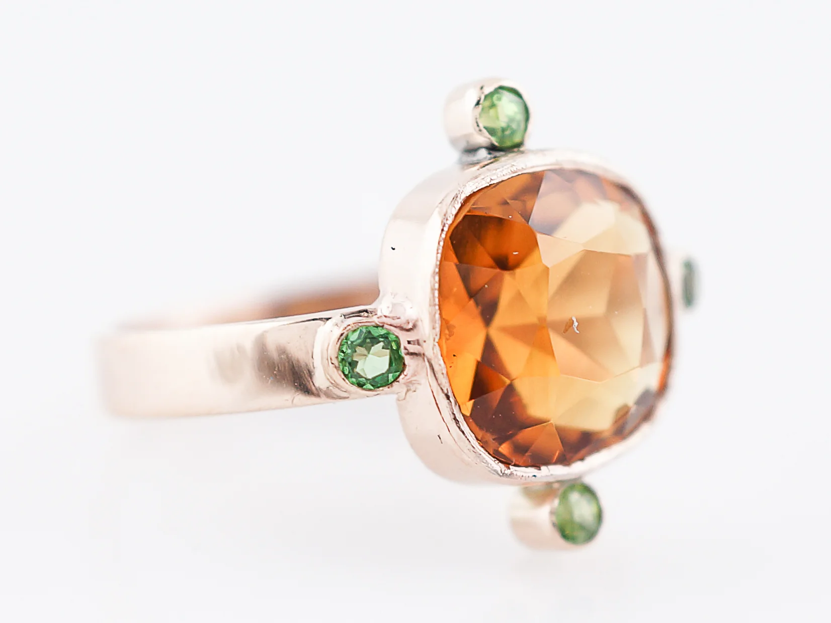 Vintage Right Hand Ring Retro 3.74 Cushion Cut Citrine in 9k Rose Gold - Image 3