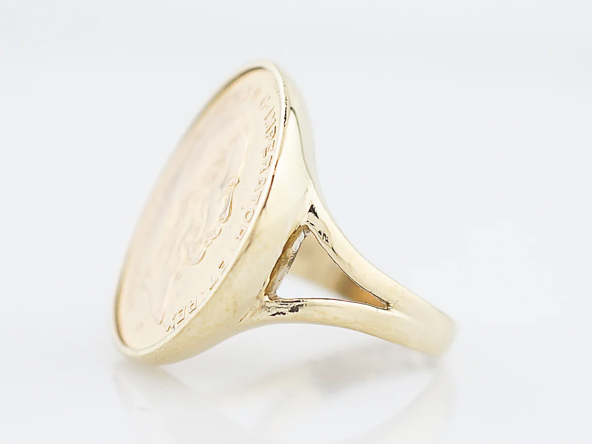 Vintage Right Hand Ring Retro in 18K Yellow Gold - Image 2
