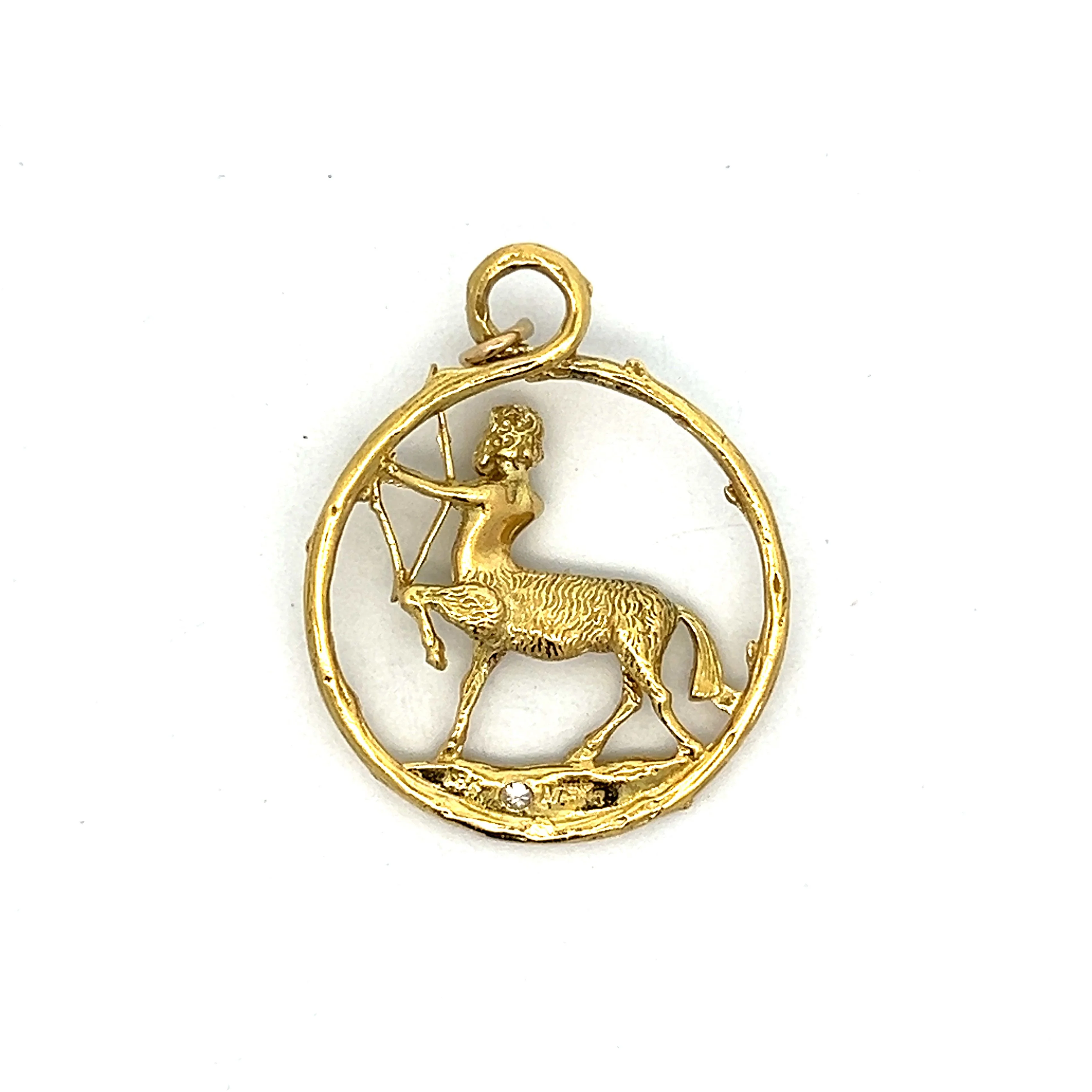 Vintage Sagittarius Pendant Necklace in 18k Yellow Gold - Image 2