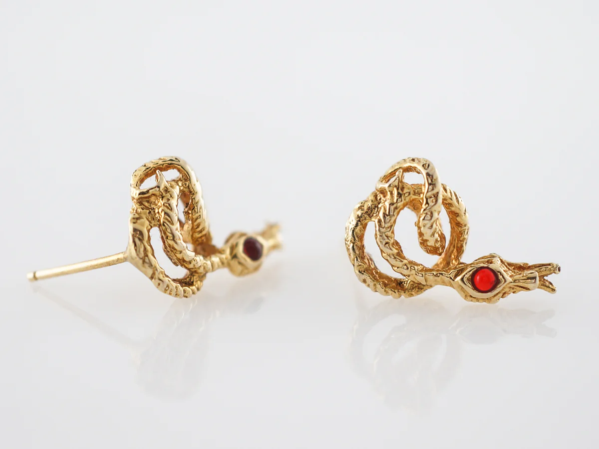 Vintage Snake Earrings Mid-Century .06 Round Cut Rubies in 14k Yellow Gold - Image 4