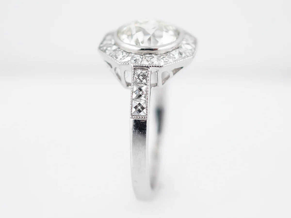 Vintage Style Diamond Halo Engagement Ring in Platinum - Image 4